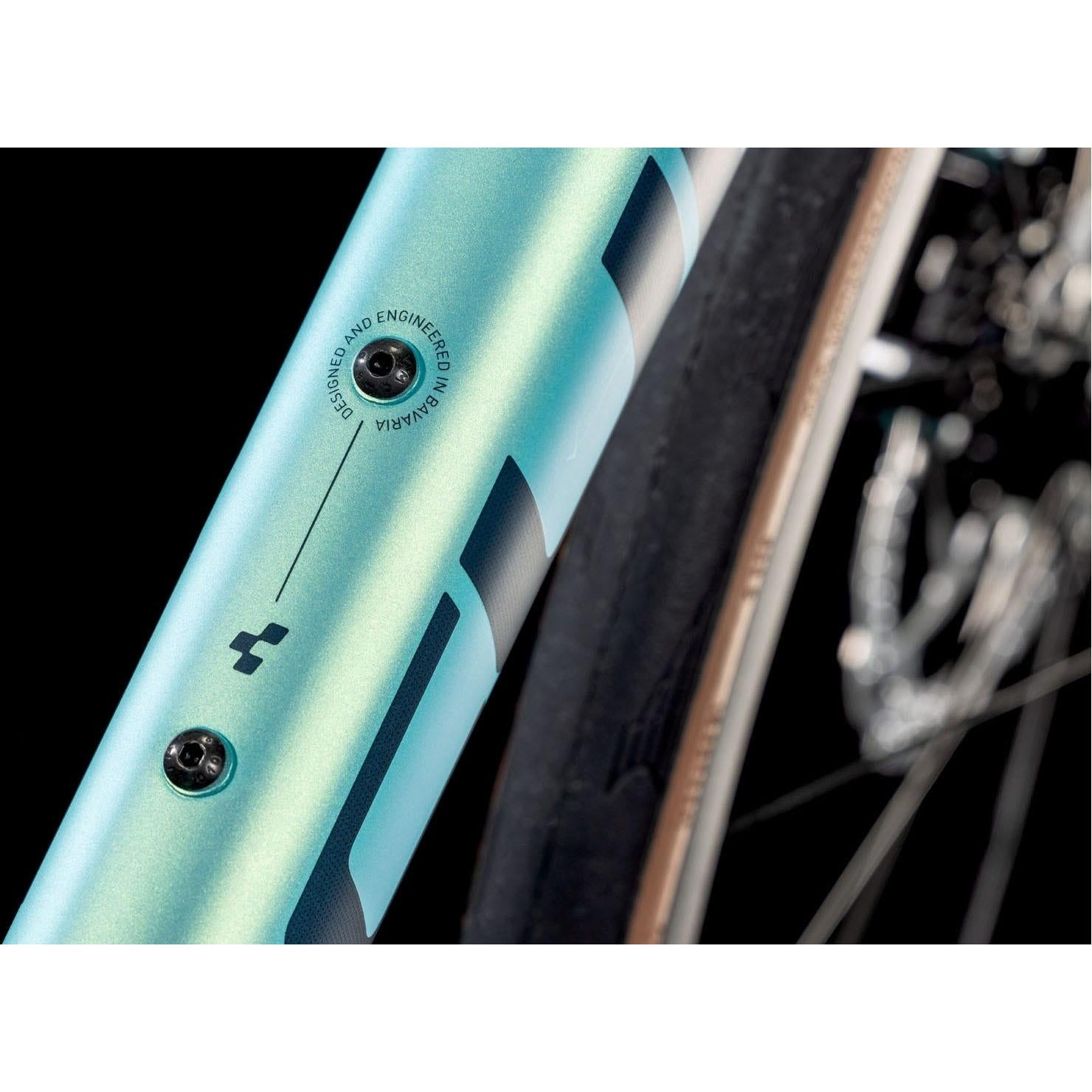 Cube Attain C:62 SLX Road Bike Lagoon'n'Black