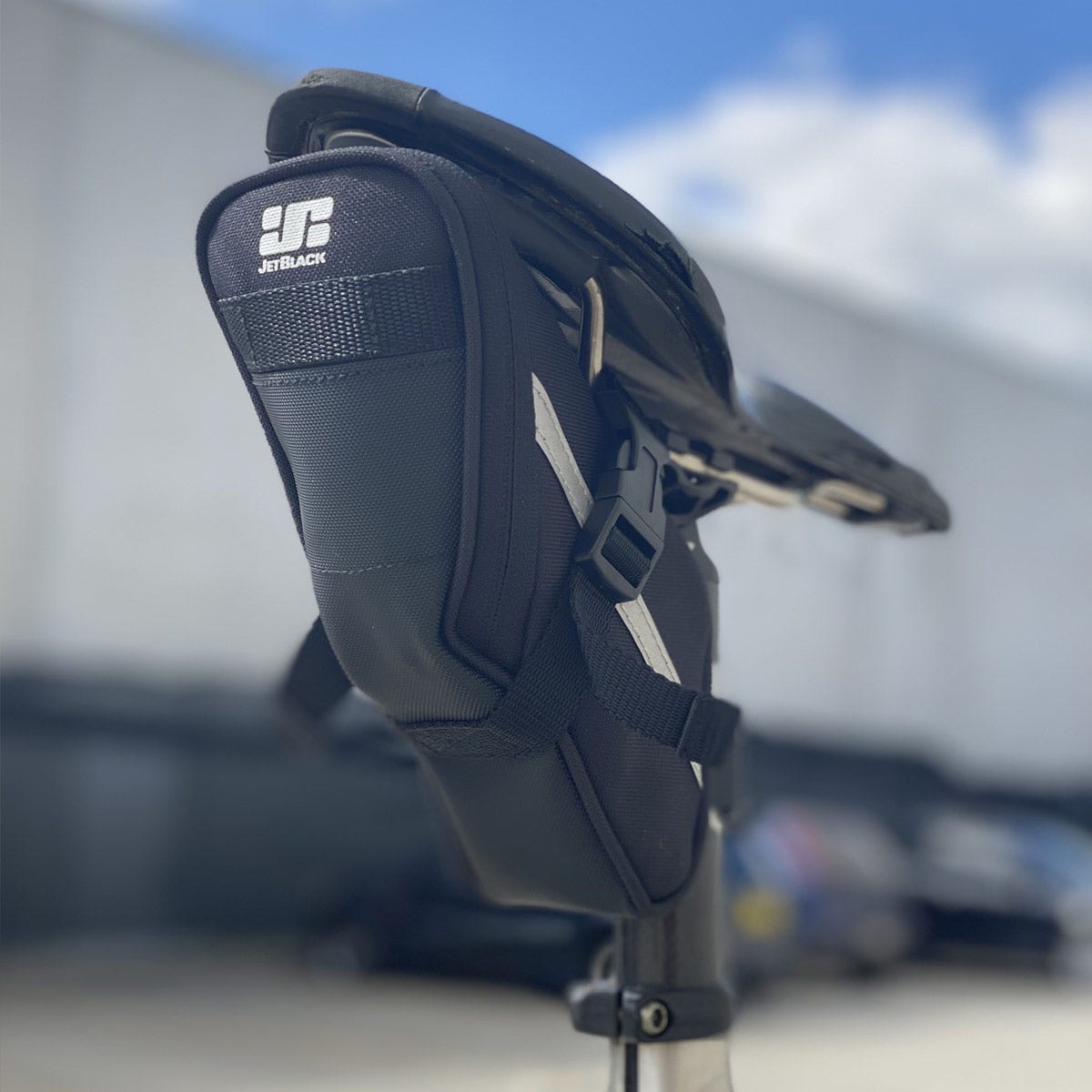 JetBlack JetRace Saddle Bag Medium