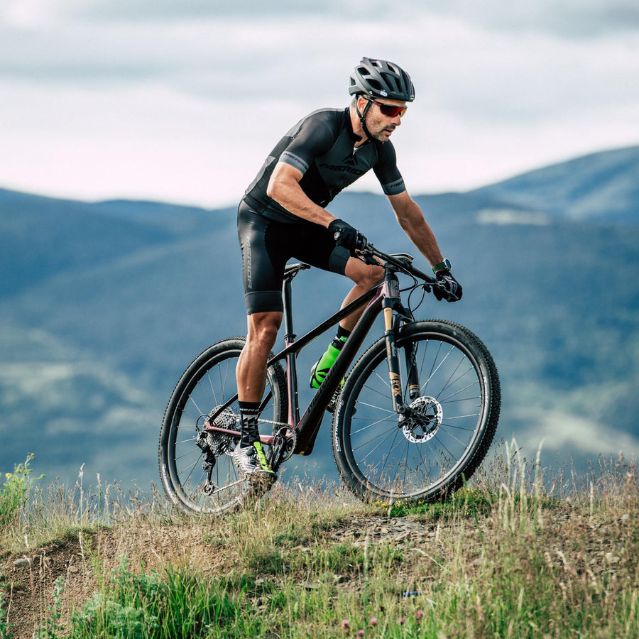 Cross Country Hardtail Mountain Bikes