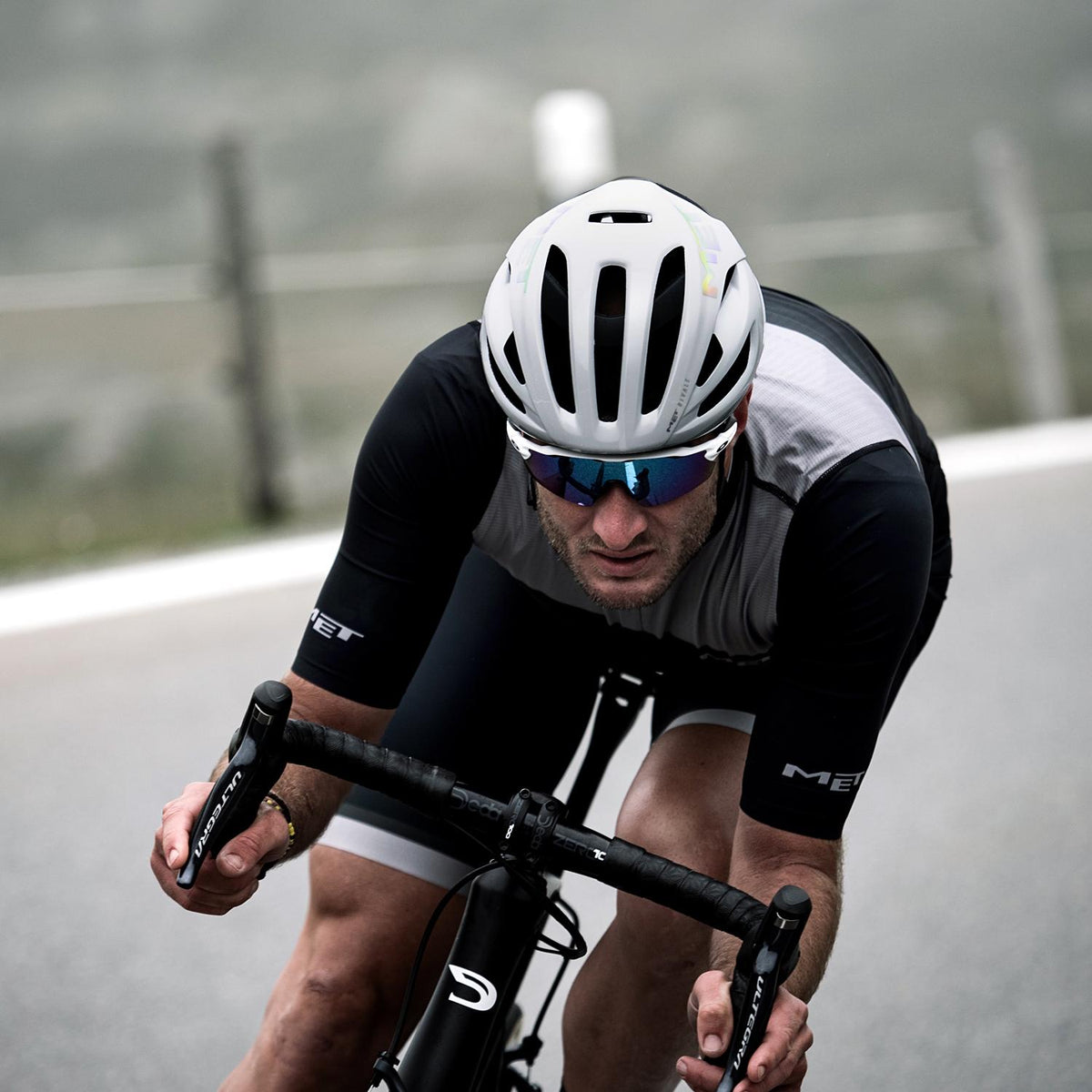 Road Bike Helmets collection banner