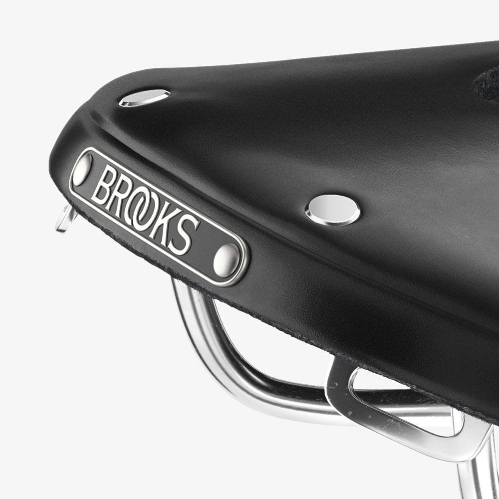 Brooks B17 Carved Saddle Black