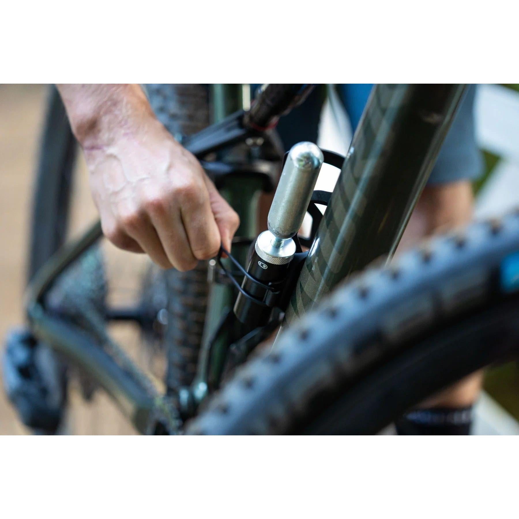 Crankbrothers Cigar Tubeless Tyre Repair Tool/Plug Kit Red