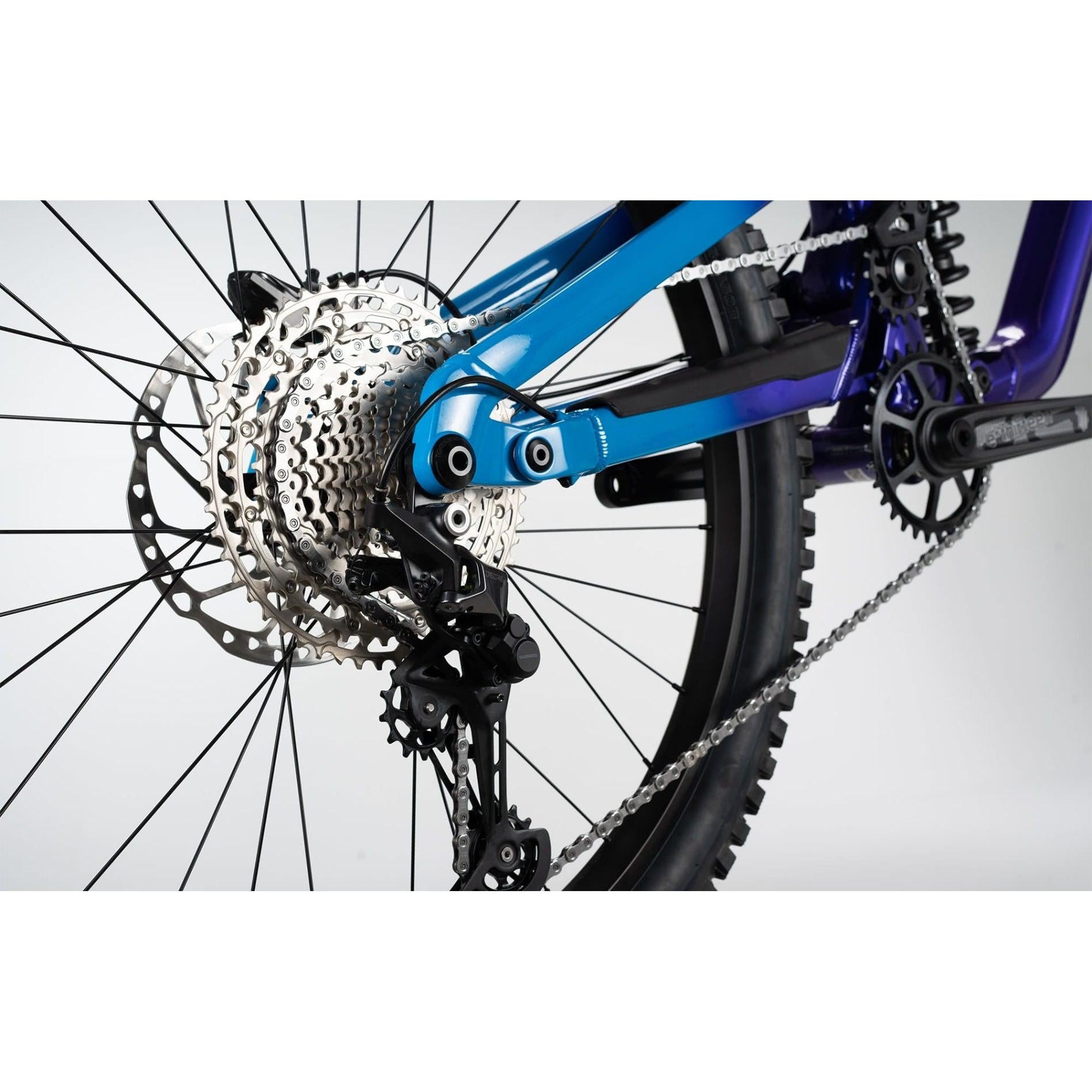 Norco Shore A2 Mountain Bike Purple Pink/Blue