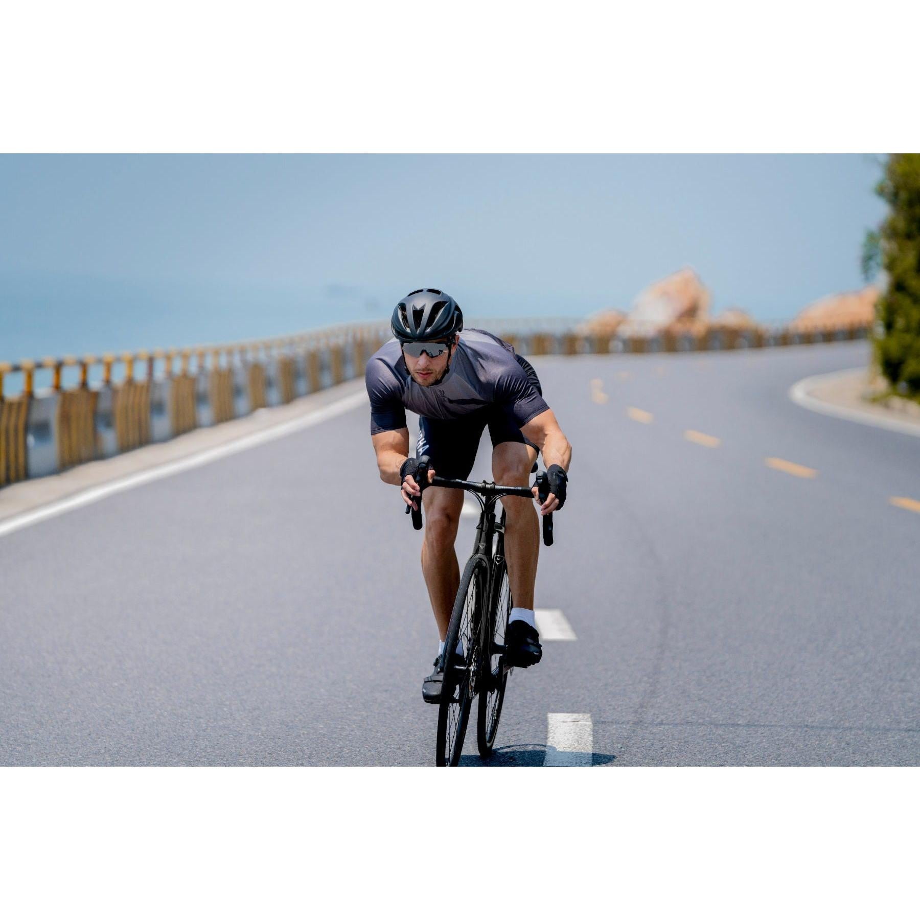 Shokz Roadwave Sport Audio Sunglasses Black