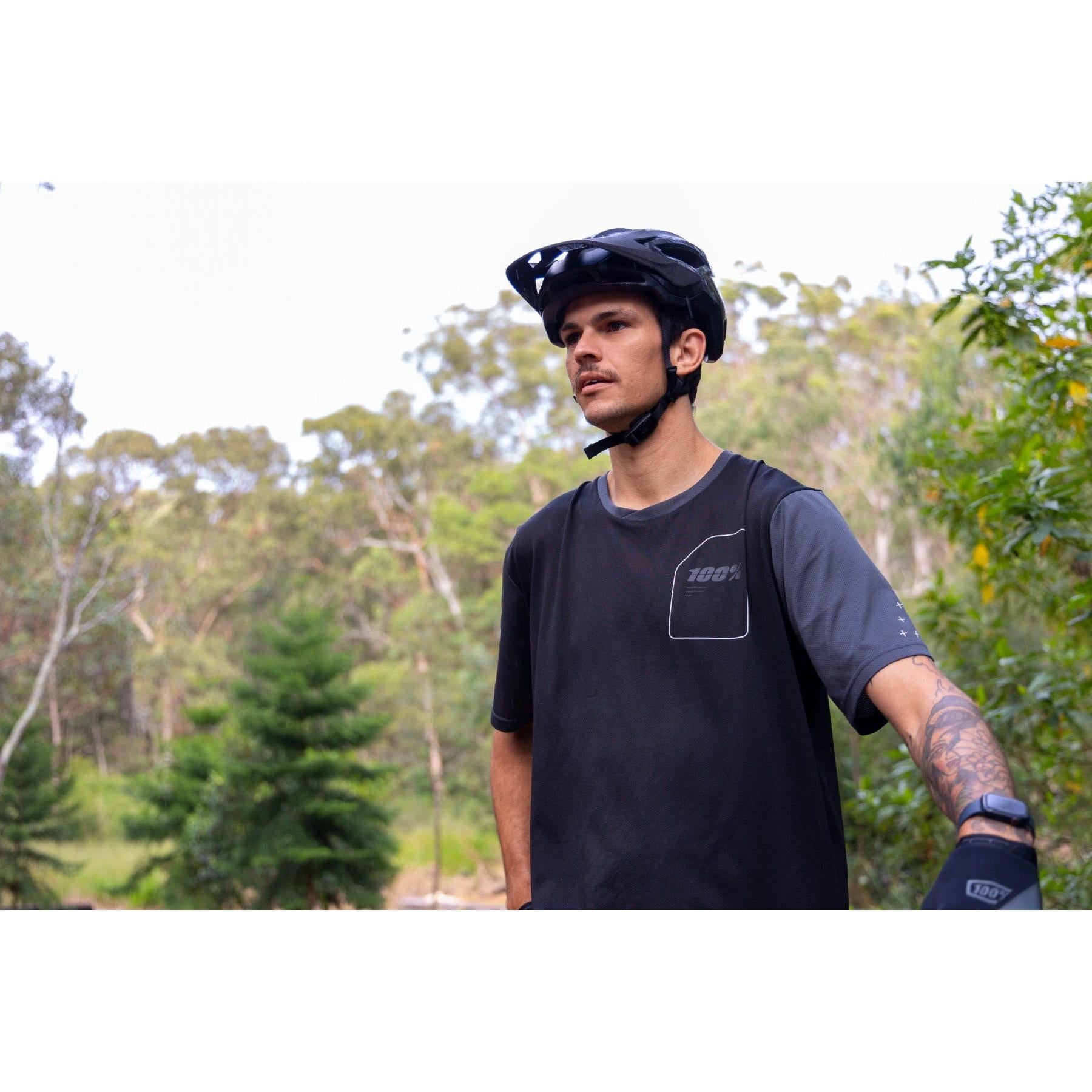 FOX Speedframe Pro Helmet Block Grey/Black 2023