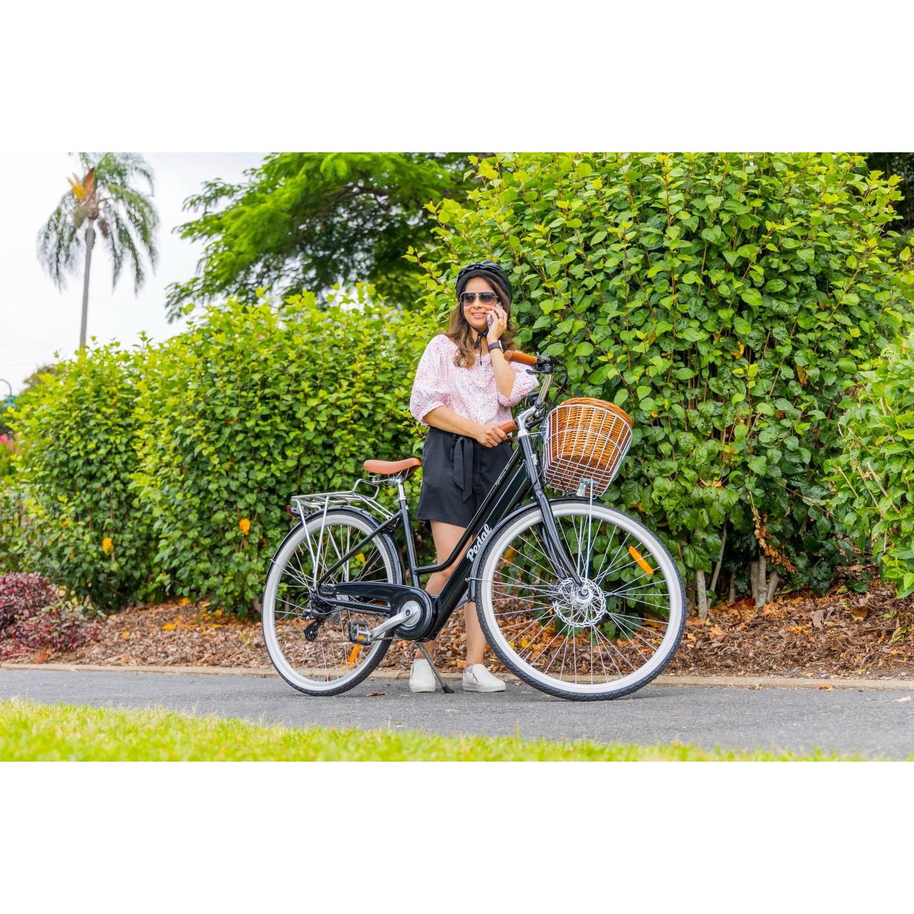 Pedal Uptown ELC V2 Electric Vintage Cruiser Bike Black