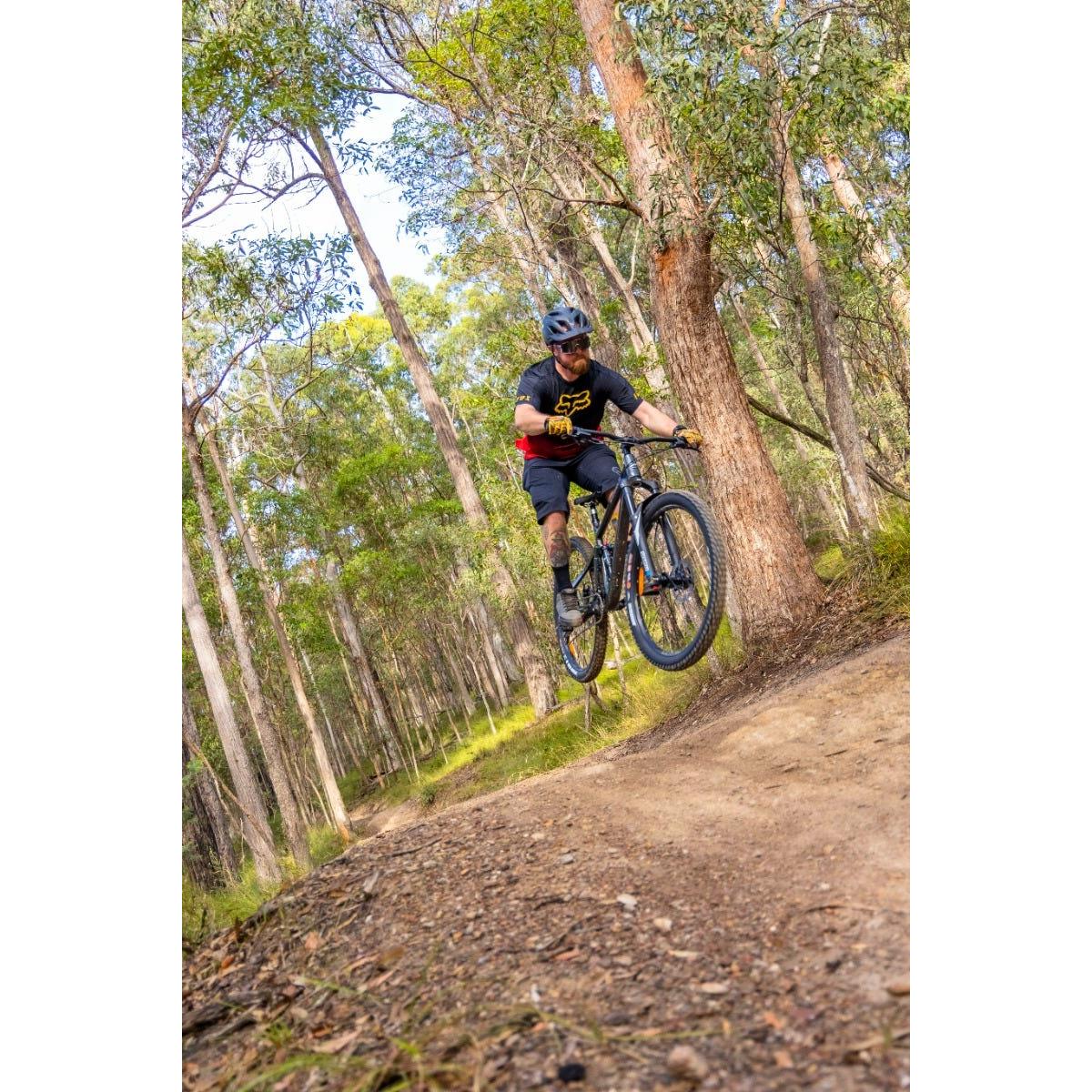 Endura SingleTrack Lite Shorts Black