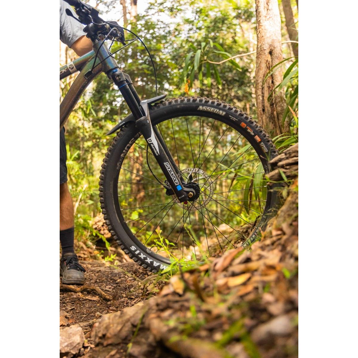 Silverback Slider MS Full Suspension Mountain Bike Rainbow Silver
