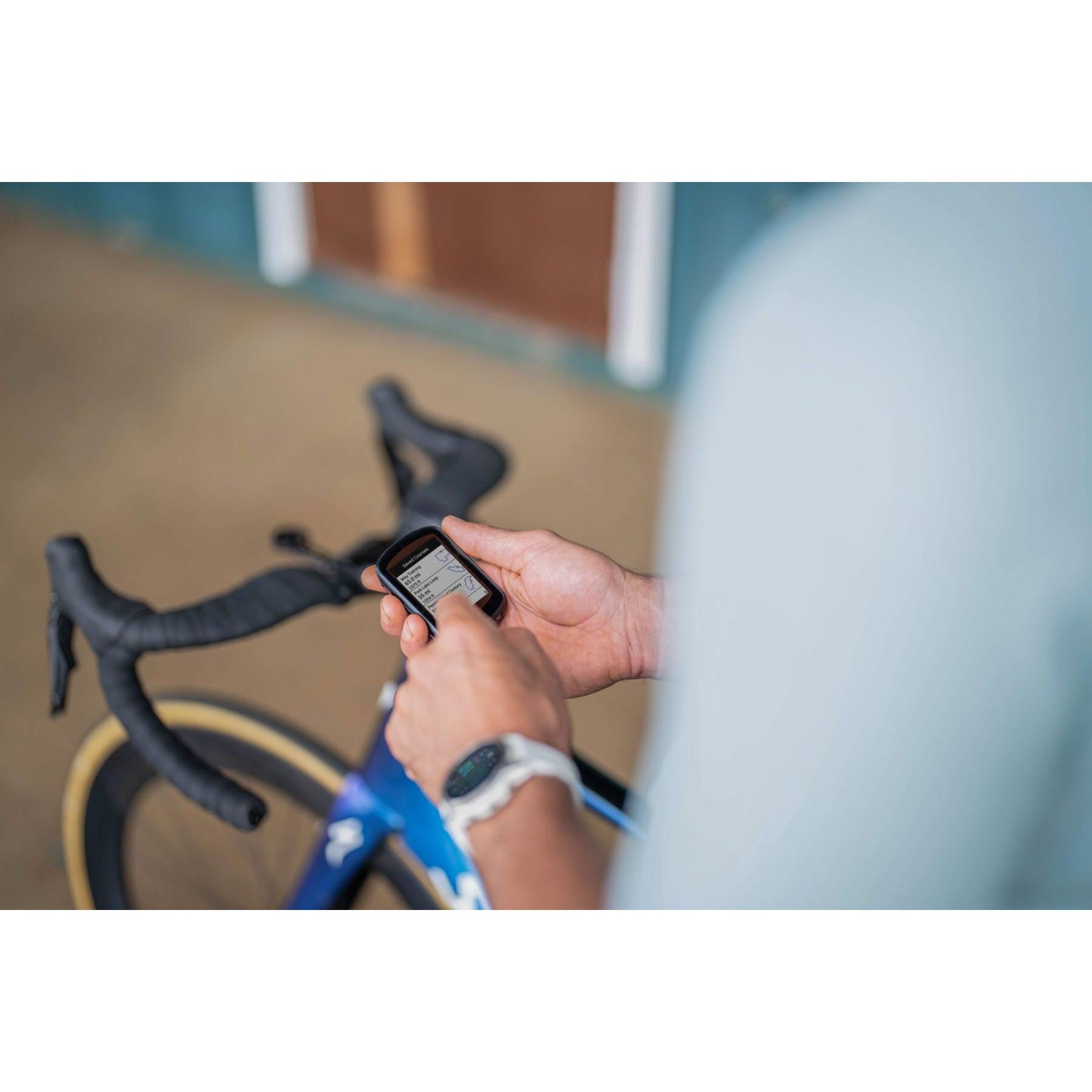 Garmin Edge 840 Solar Touchscreen Bike Computer