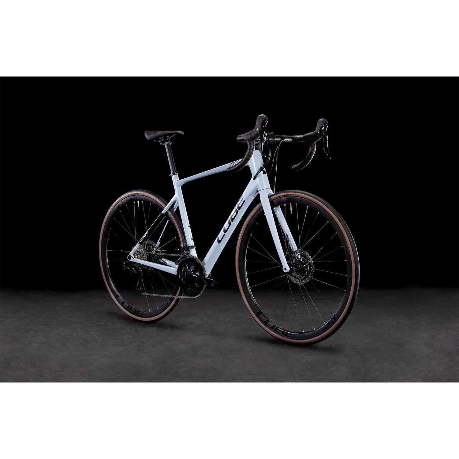 Cube Attain GTC Race Road Bike Frost White 'n' Carbon – 99 Bikes
