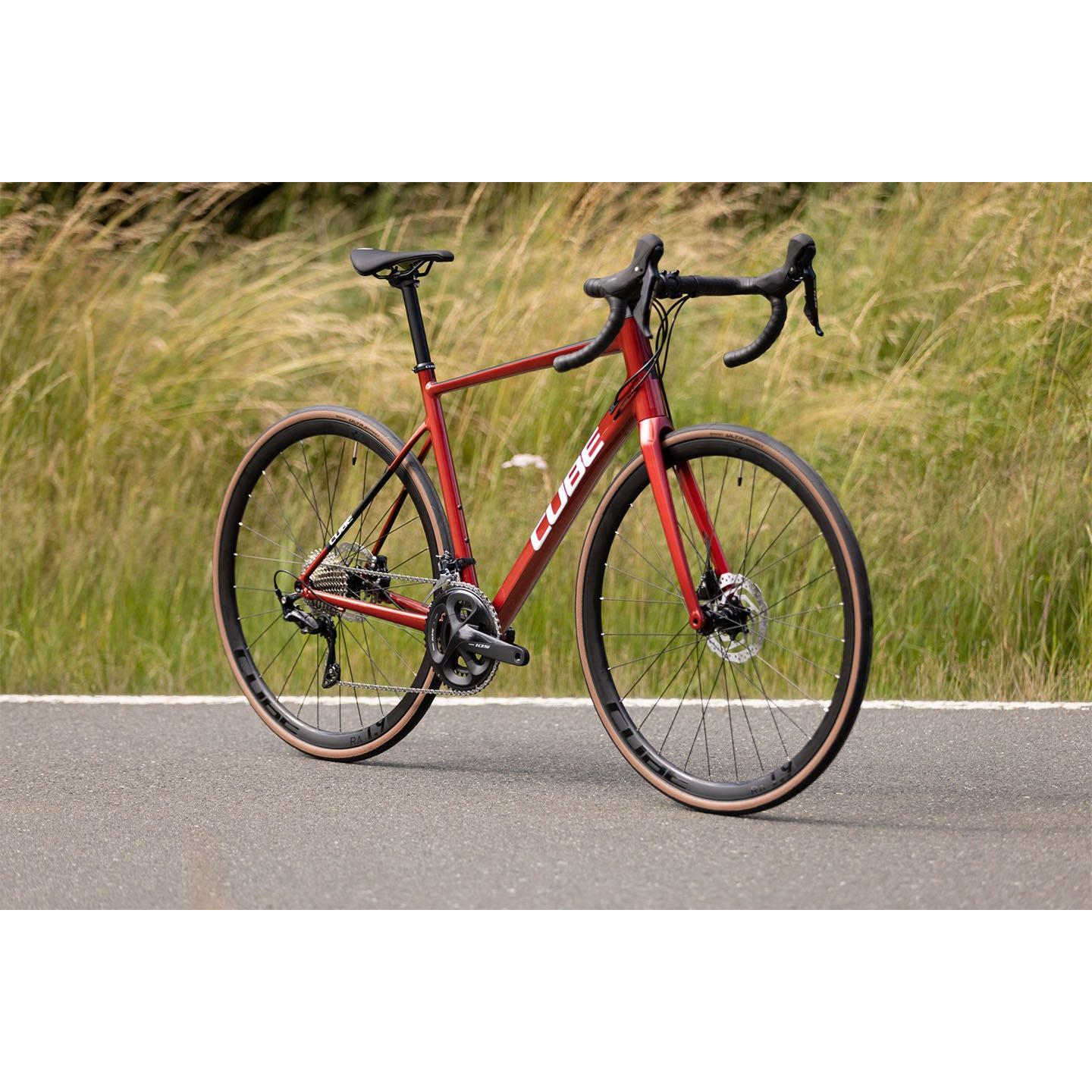 Cube Attain SL Road Bike Red 'n' White