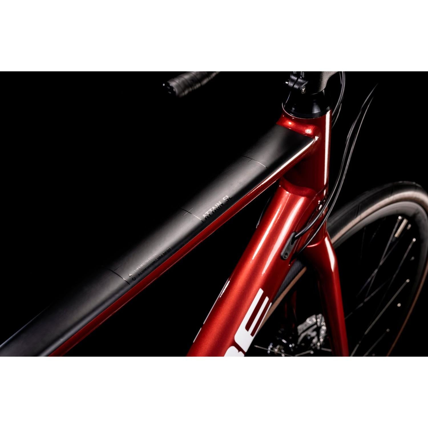Cube Attain SL Road Bike Red 'n' White