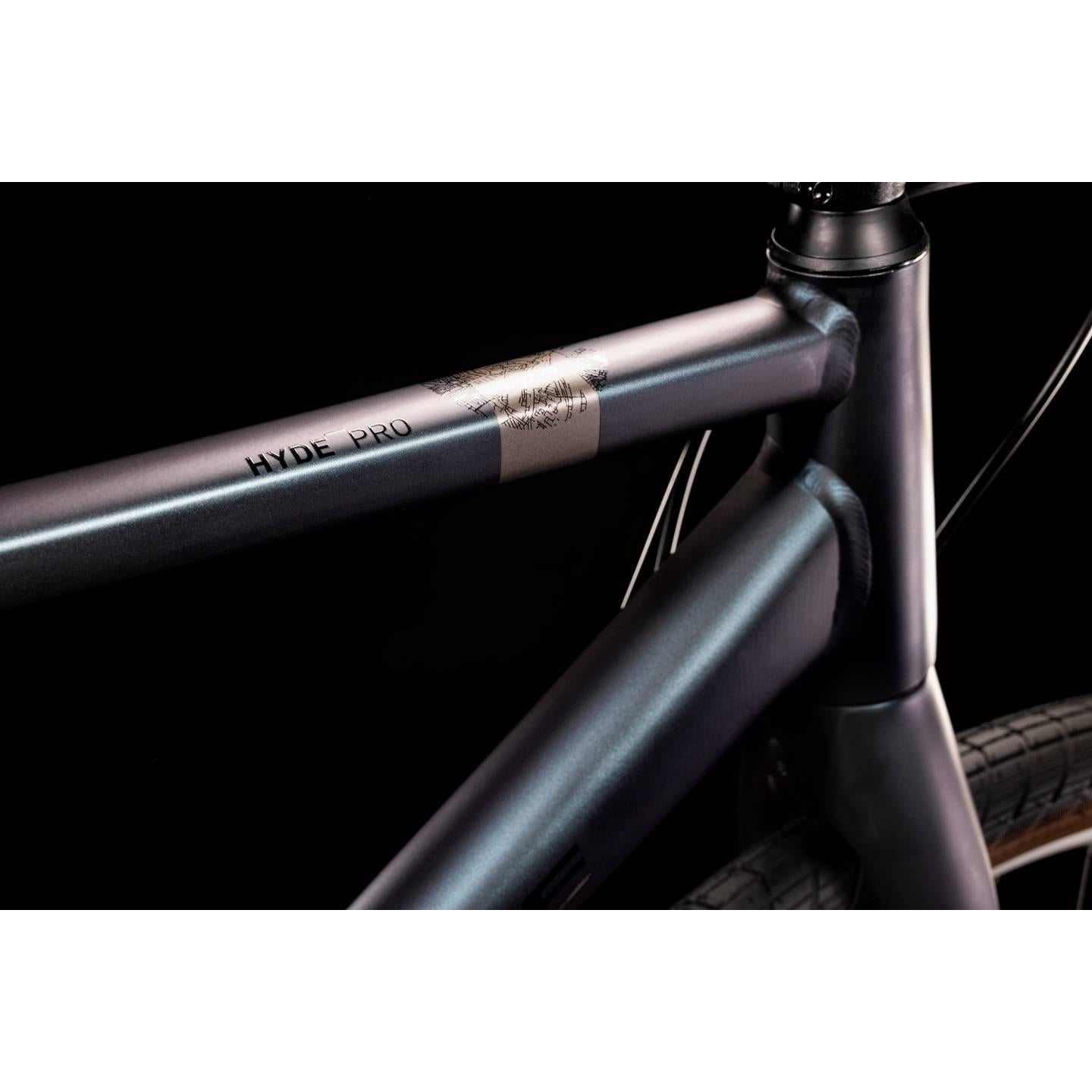 Cube Hyde Pro Hybrid Bike Deep Blue 'n' Silver
