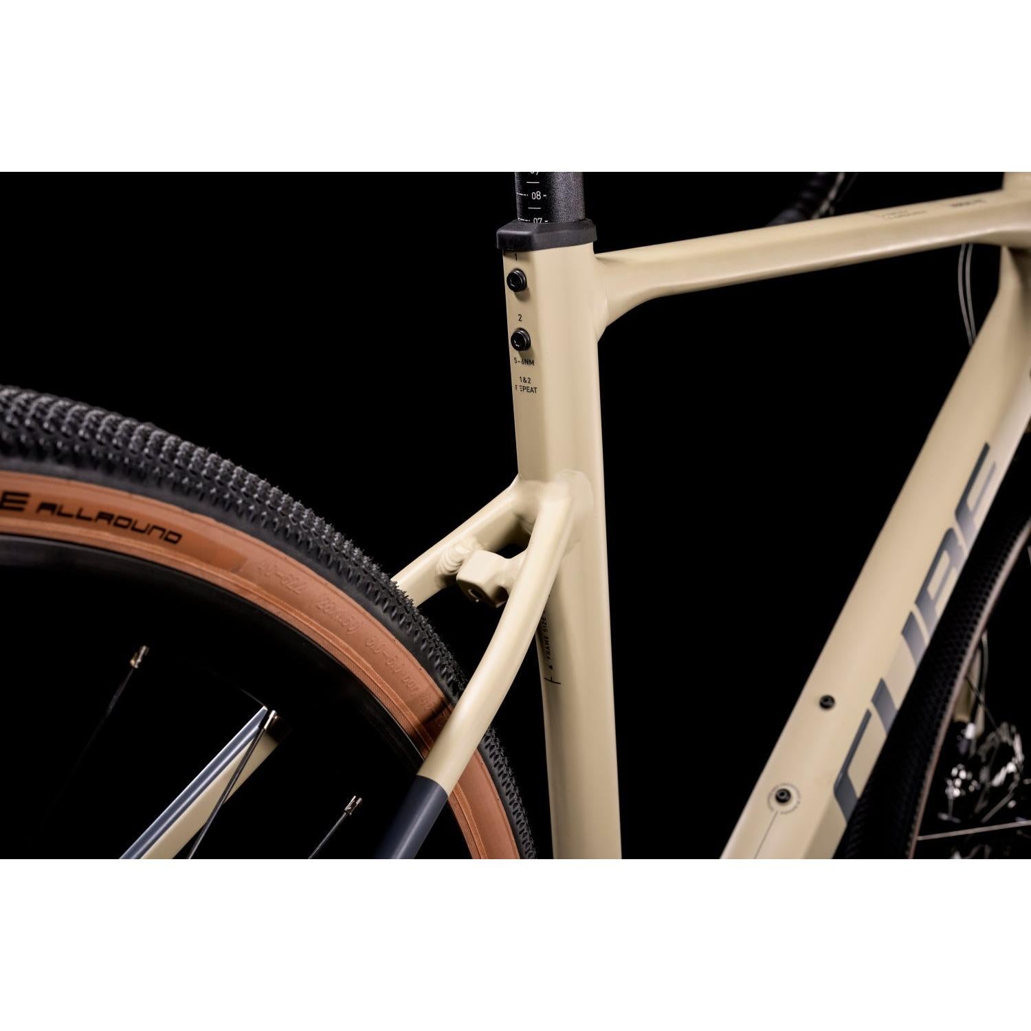 Cube Nuroad Pro Gravel Bike Desert 'n' Grey