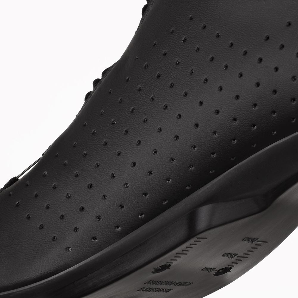 Fizik Vento Omna Road Bike Shoes EU44 Black