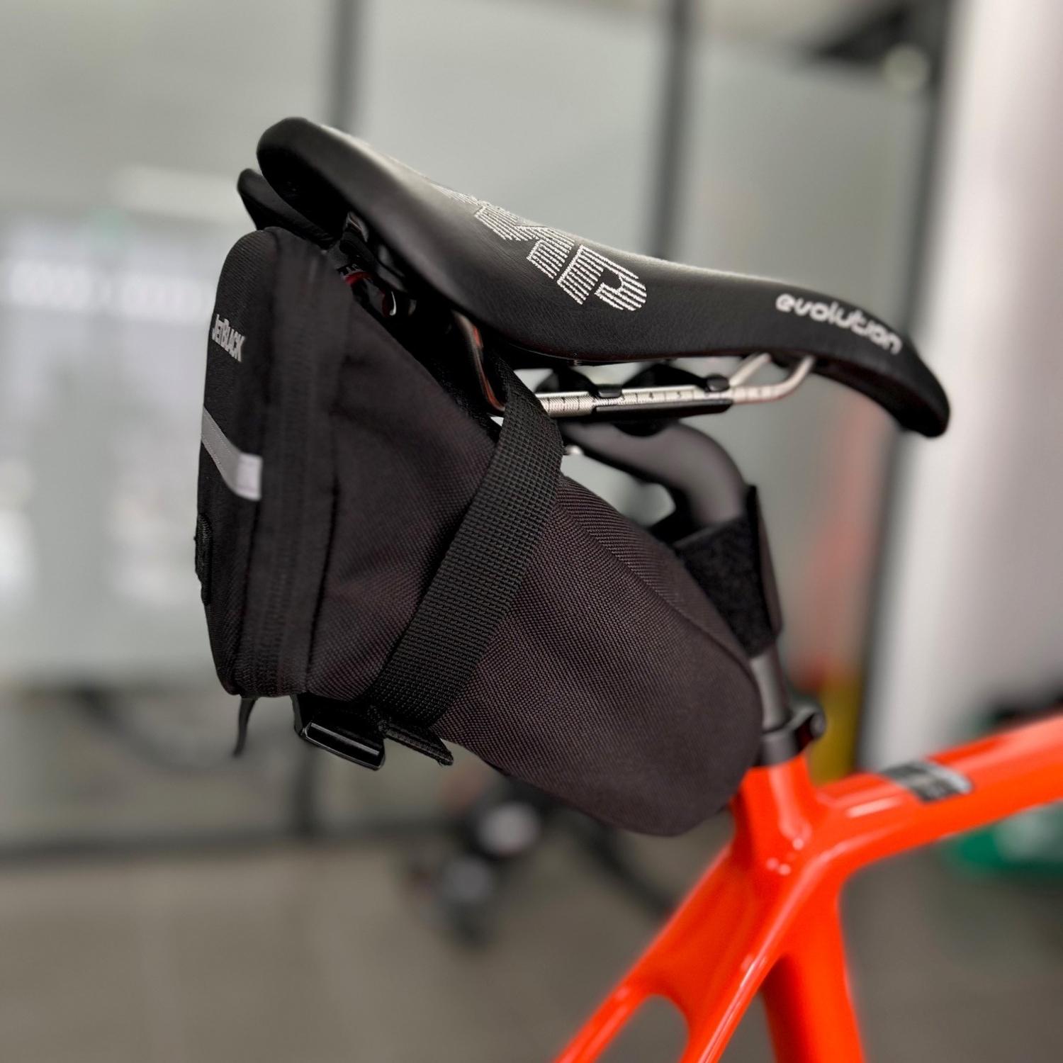 JetBlack Comp Saddle Bag Large Black