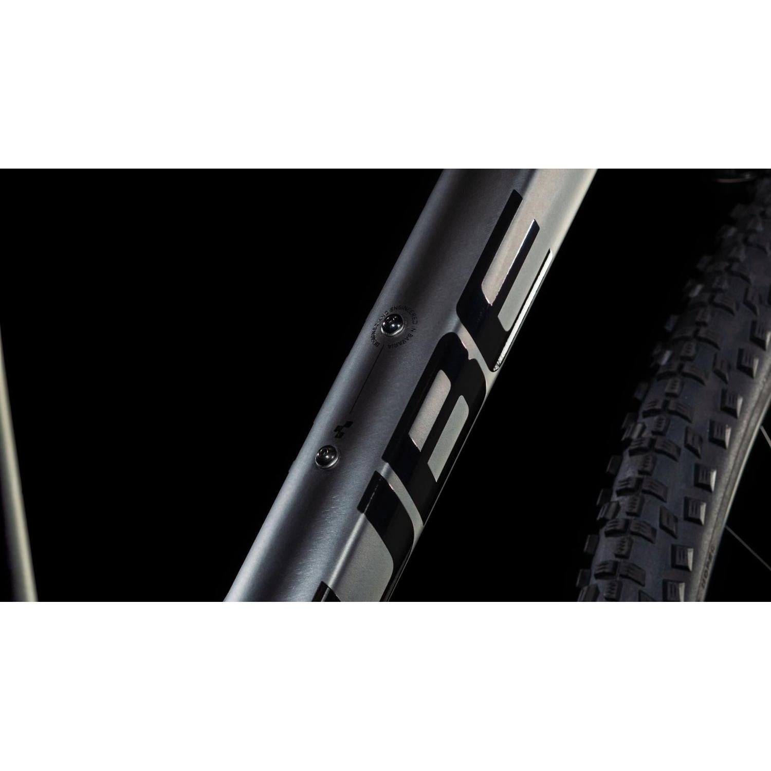 Cube Aim SLX Hardtail Mountain Bike Slateblack'n'Black