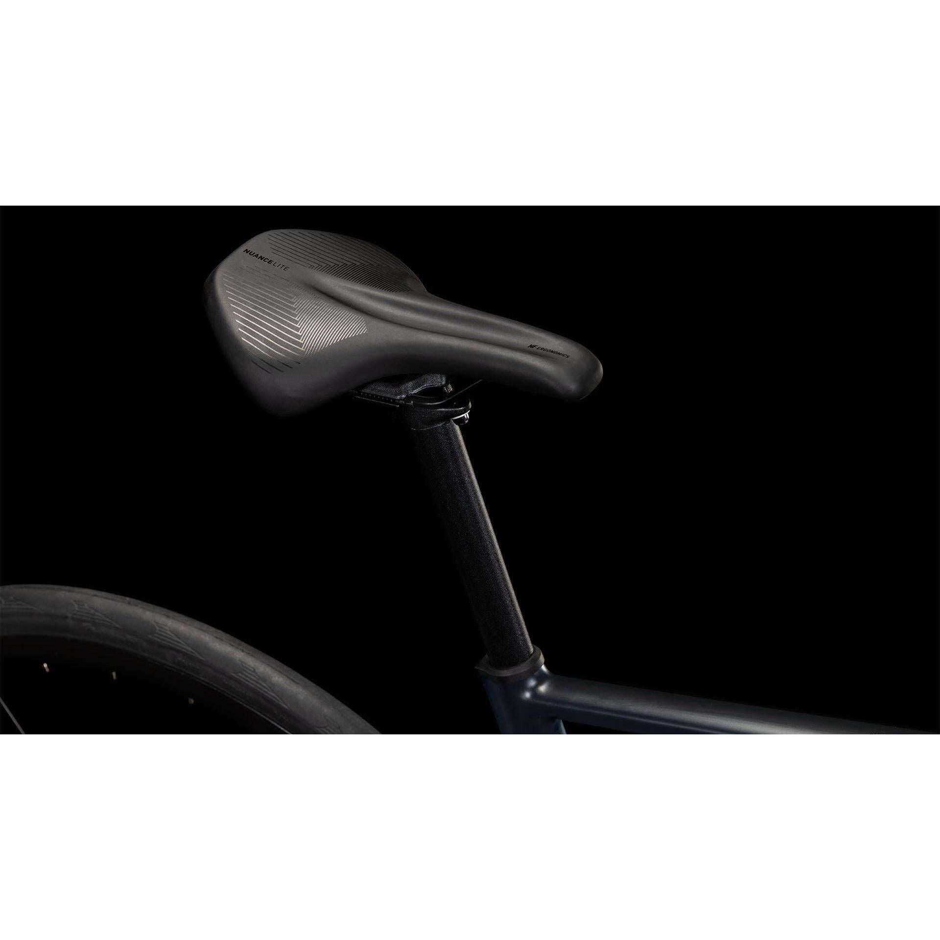 Cube Attain Race Road Bike Night'n'Black