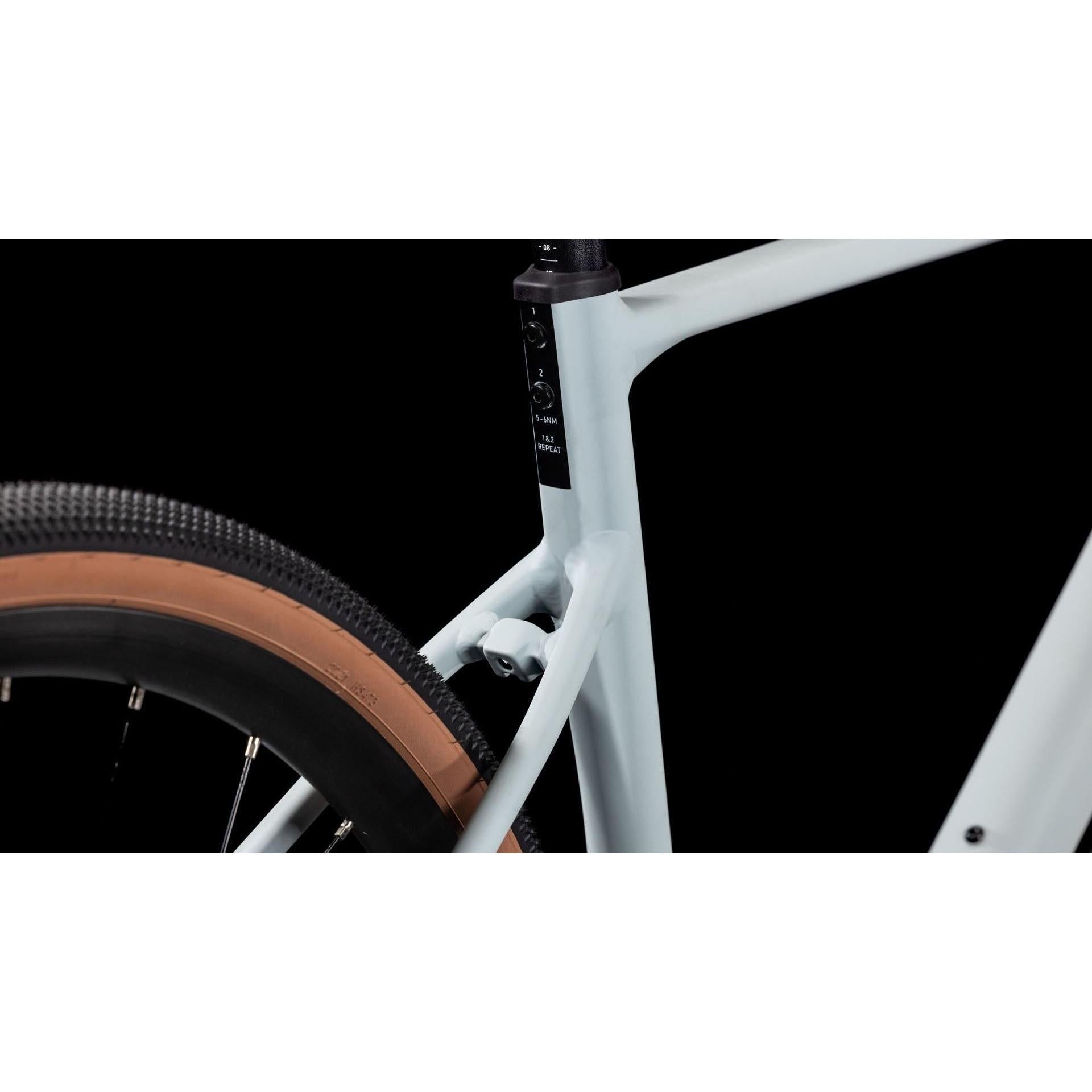 Cube Nuroad Race Gravel Bike Haze'n'Gloss