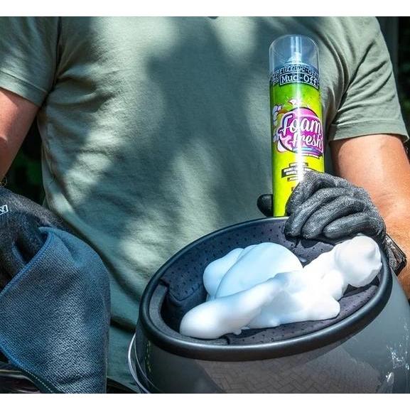 Muc-Off Foam Fresh Helmet Cleaning Foam 400ml