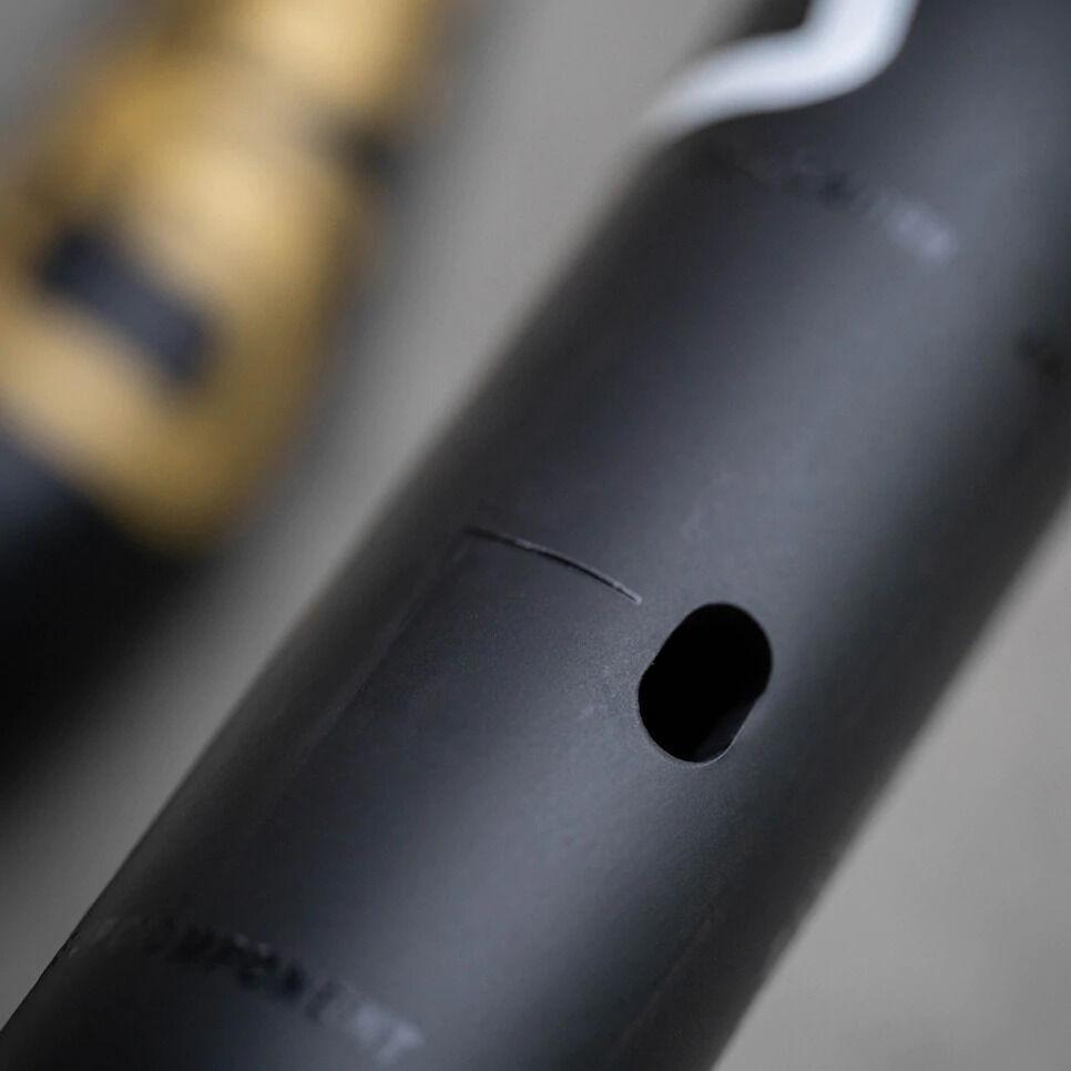 OneUp Components E-Bar Carbon Handlebar 35 x 800mm, 35mm Rise Black