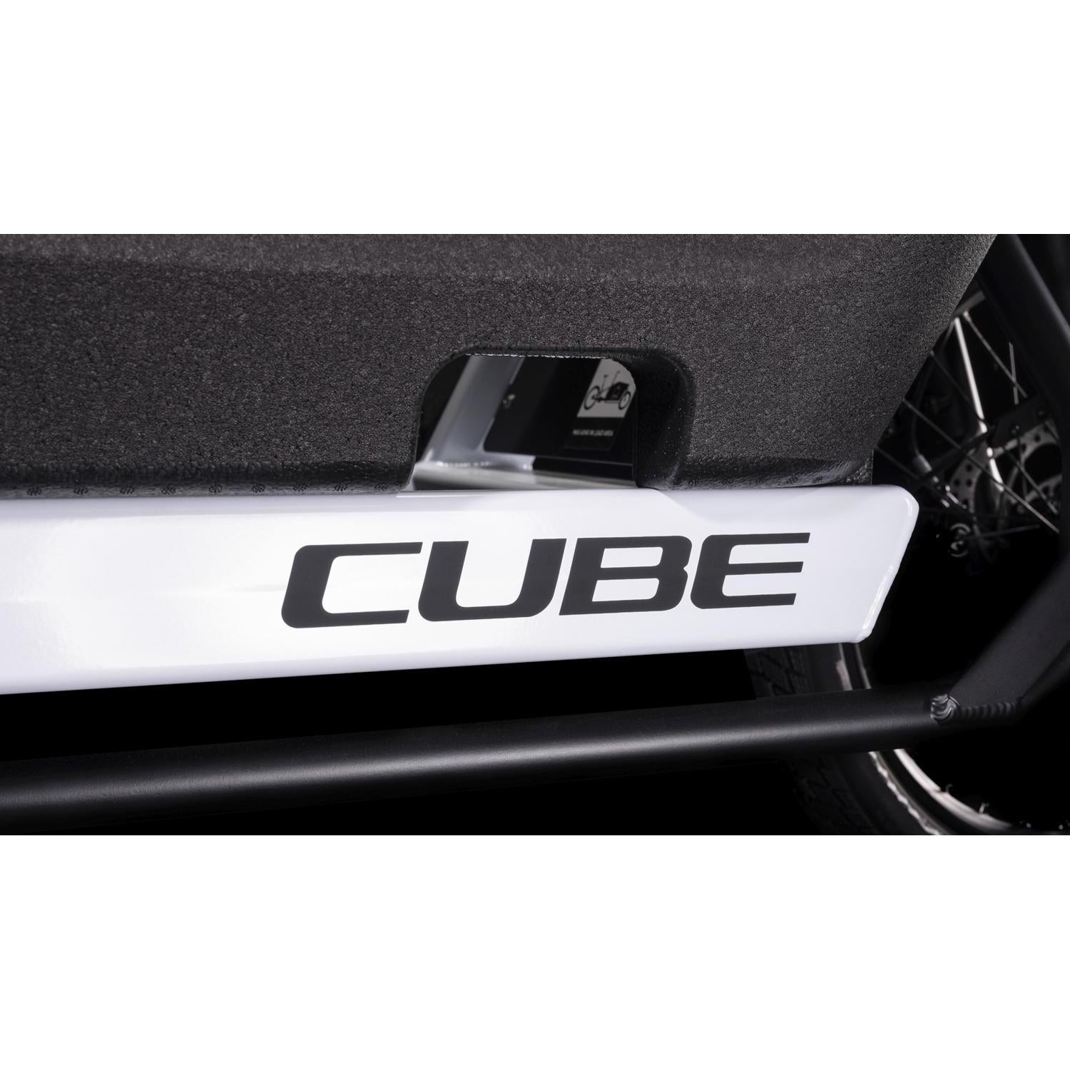 Cube Cargo Sport Dual Hybrid 1000 Electric Cargo Bike Flashwhite'n'Black