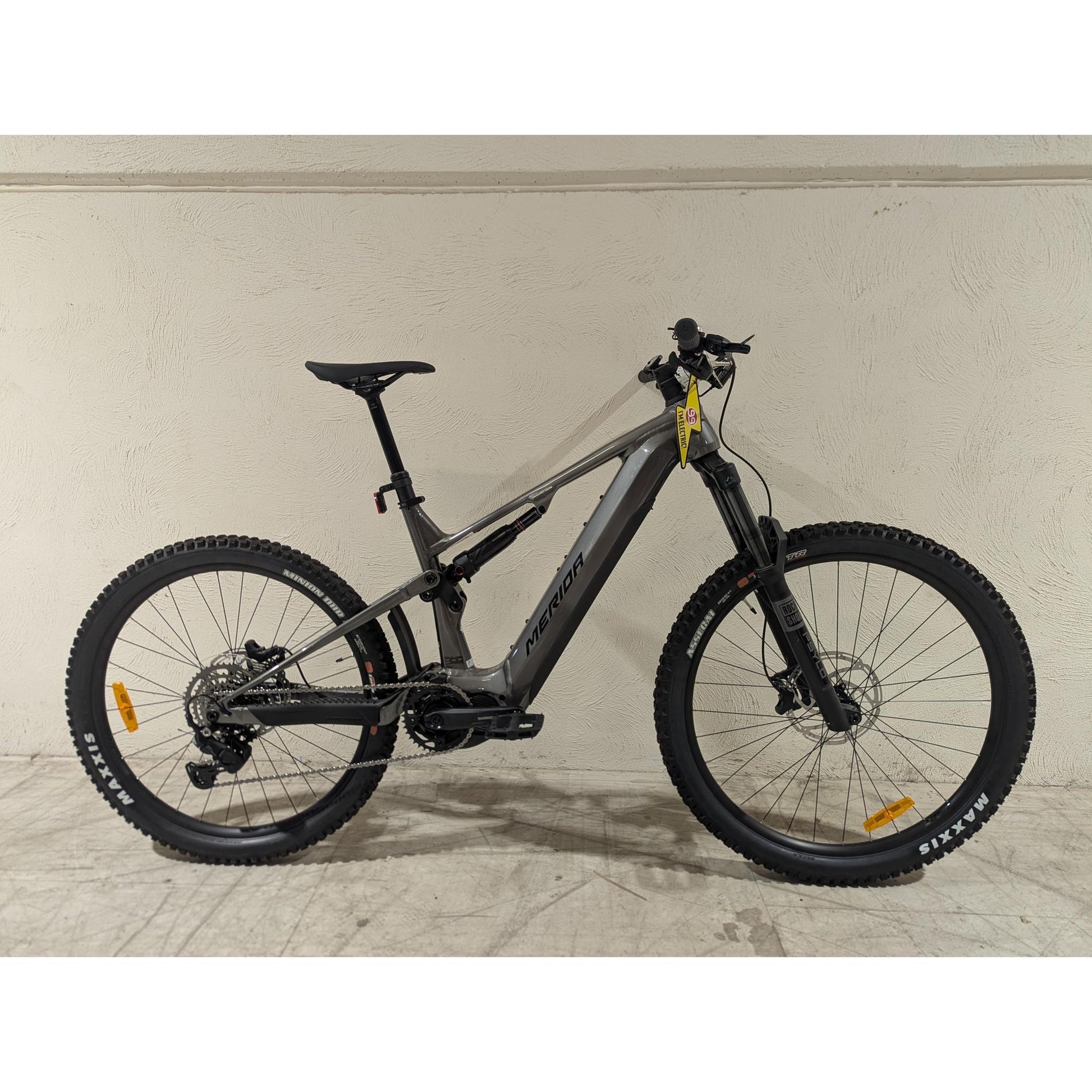 EX-DEMO Merida eOne-Sixty 400 Electric Enduro Bike 630Wh Battery Gunmetal Grey/Black (Large)