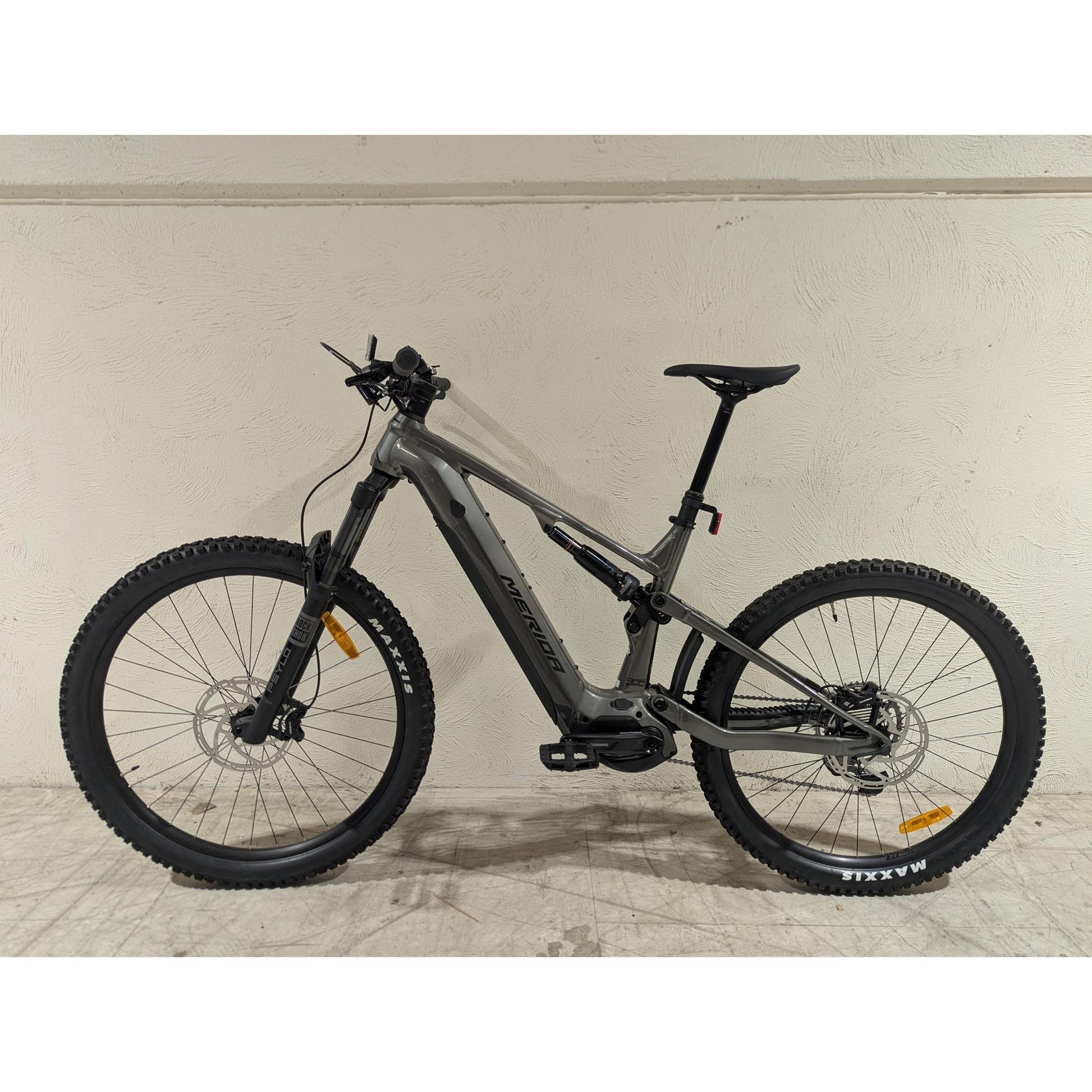 EX-DEMO Merida eOne-Sixty 400 Electric Enduro Bike 630Wh Battery Gunmetal Grey/Black (Large)