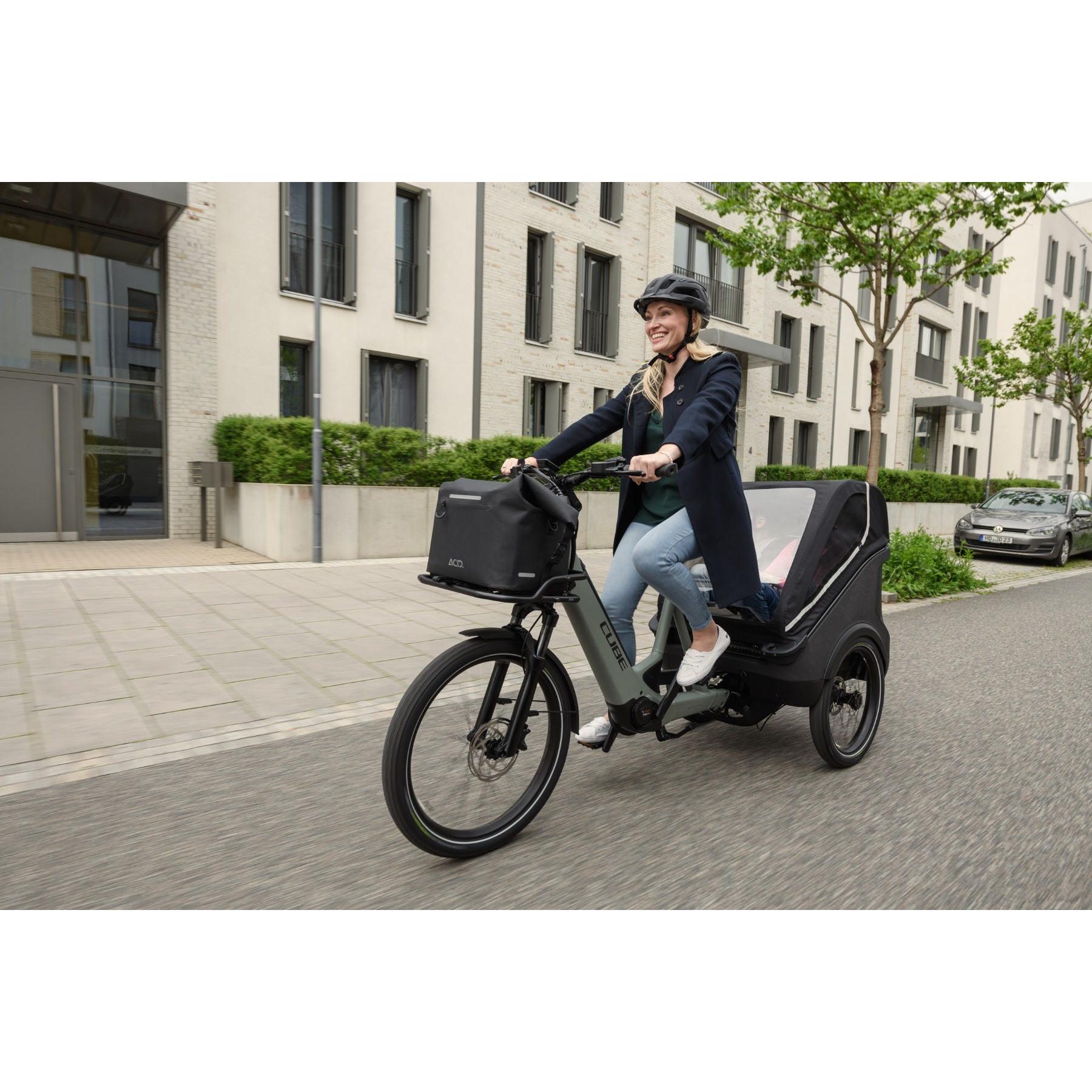 Cube Family Hybrid 750 Electric Trike Swampgrey 'n' Reflex – 99 Bikes