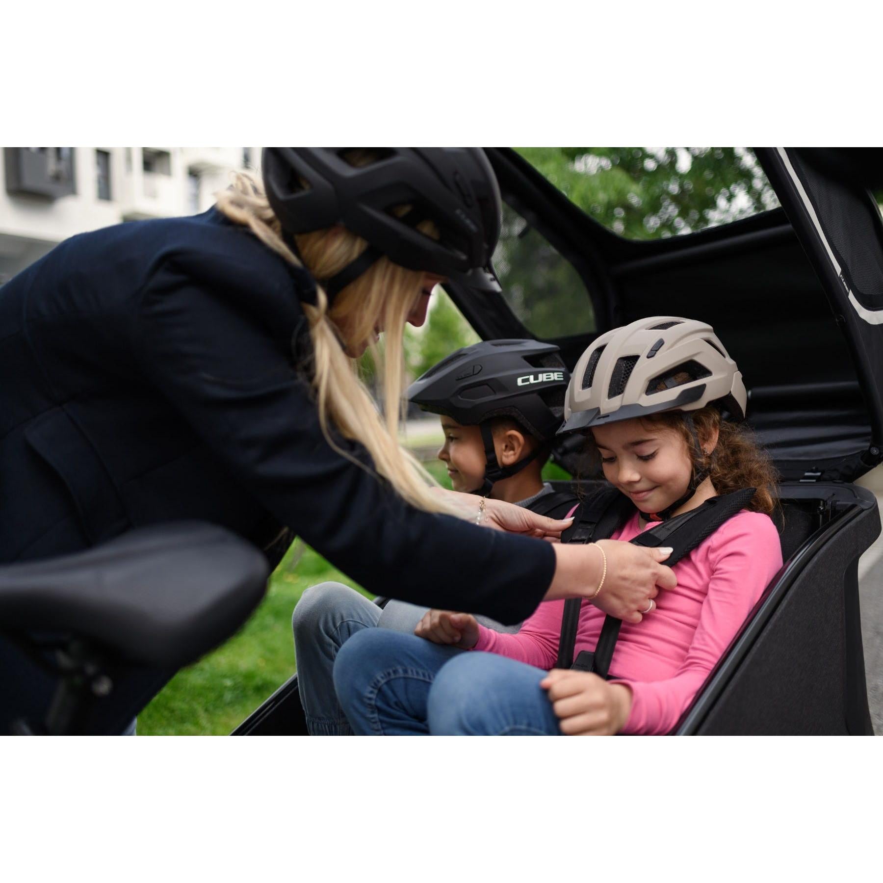 Cube Family Hybrid 750 Electric Trike Swampgrey 'n' Reflex