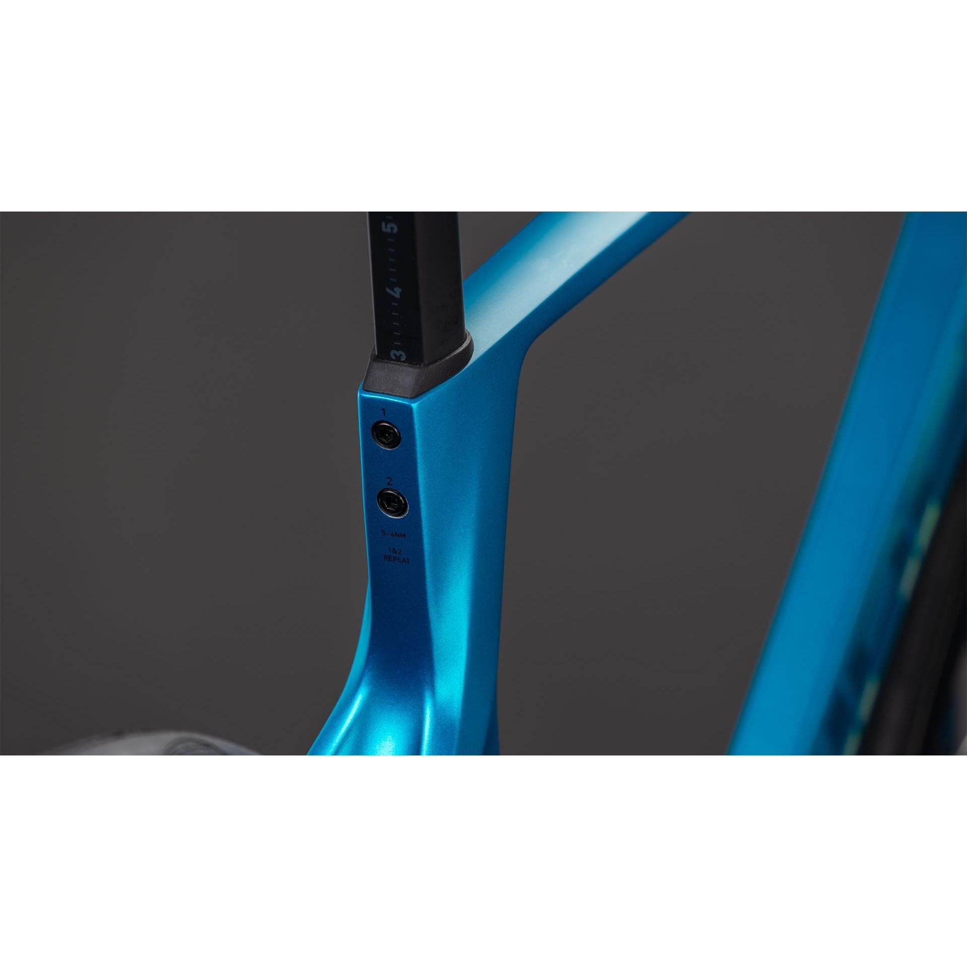 Cube Agree C62 Pro Road Bike Bali'n'Prism