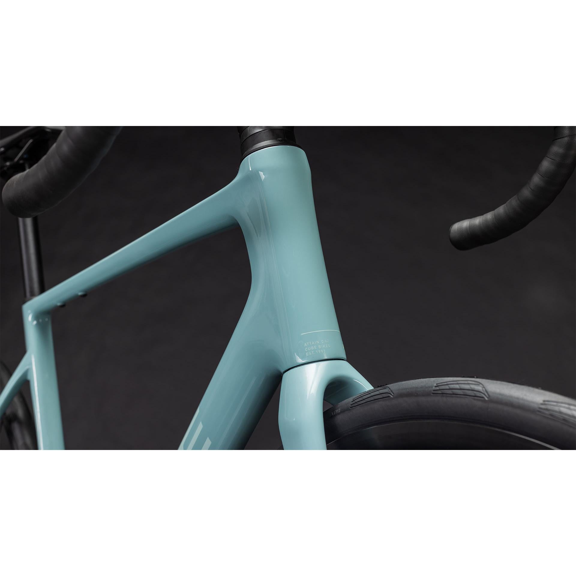 Cube Attain C62 Race Road Bike Skylightblue'n'Cyan