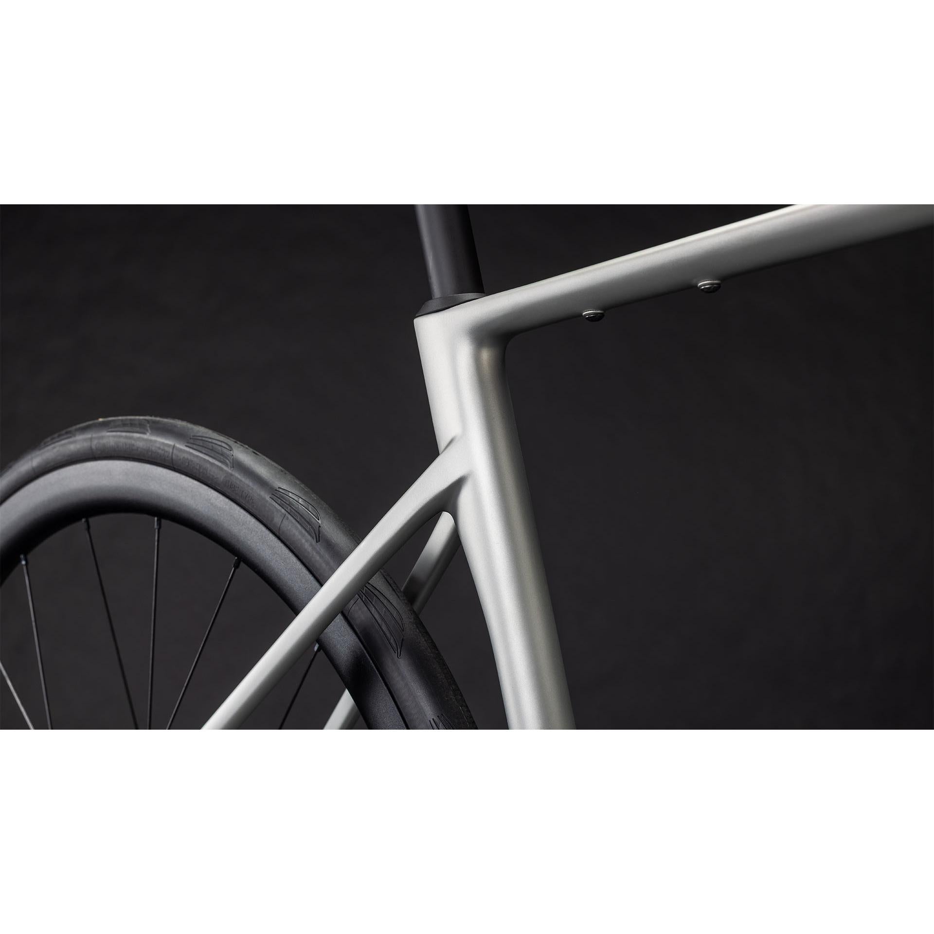 Cube Attain C62 SLX Road Bike Sleekgrey'n'Prism