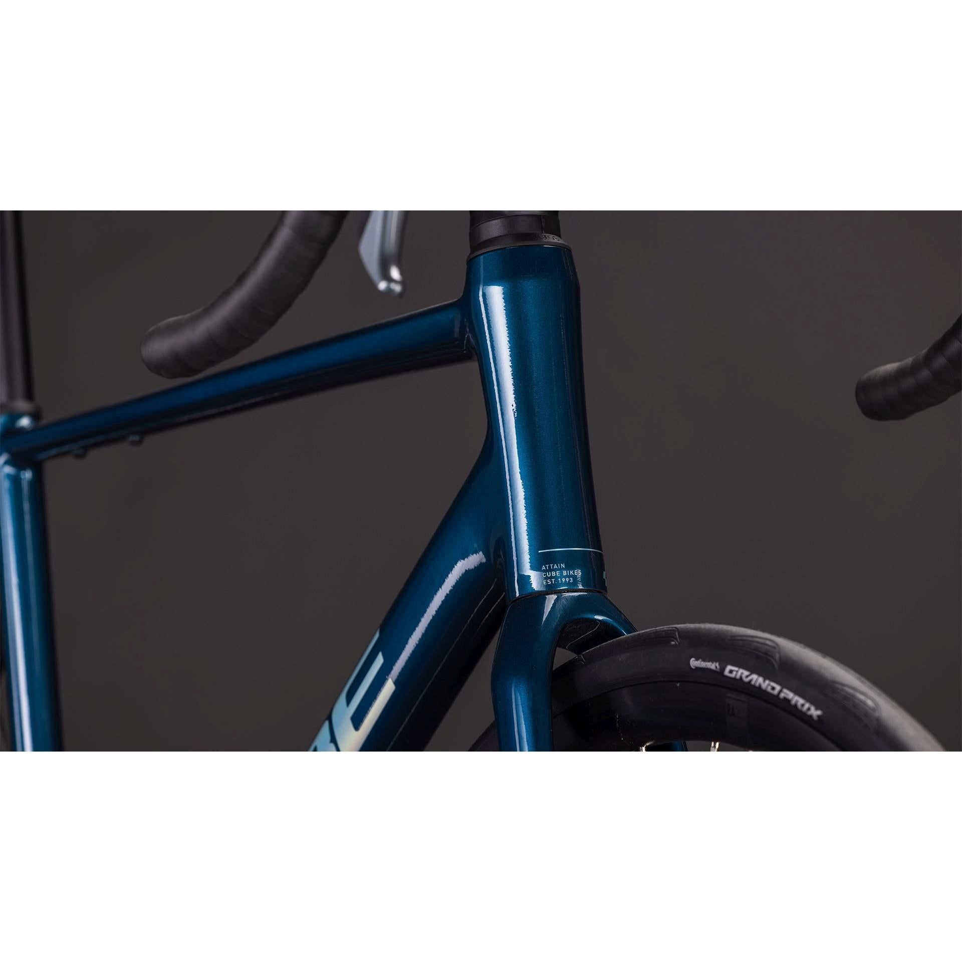 Cube Attain Pro Road Bike Nautica'n'Prism