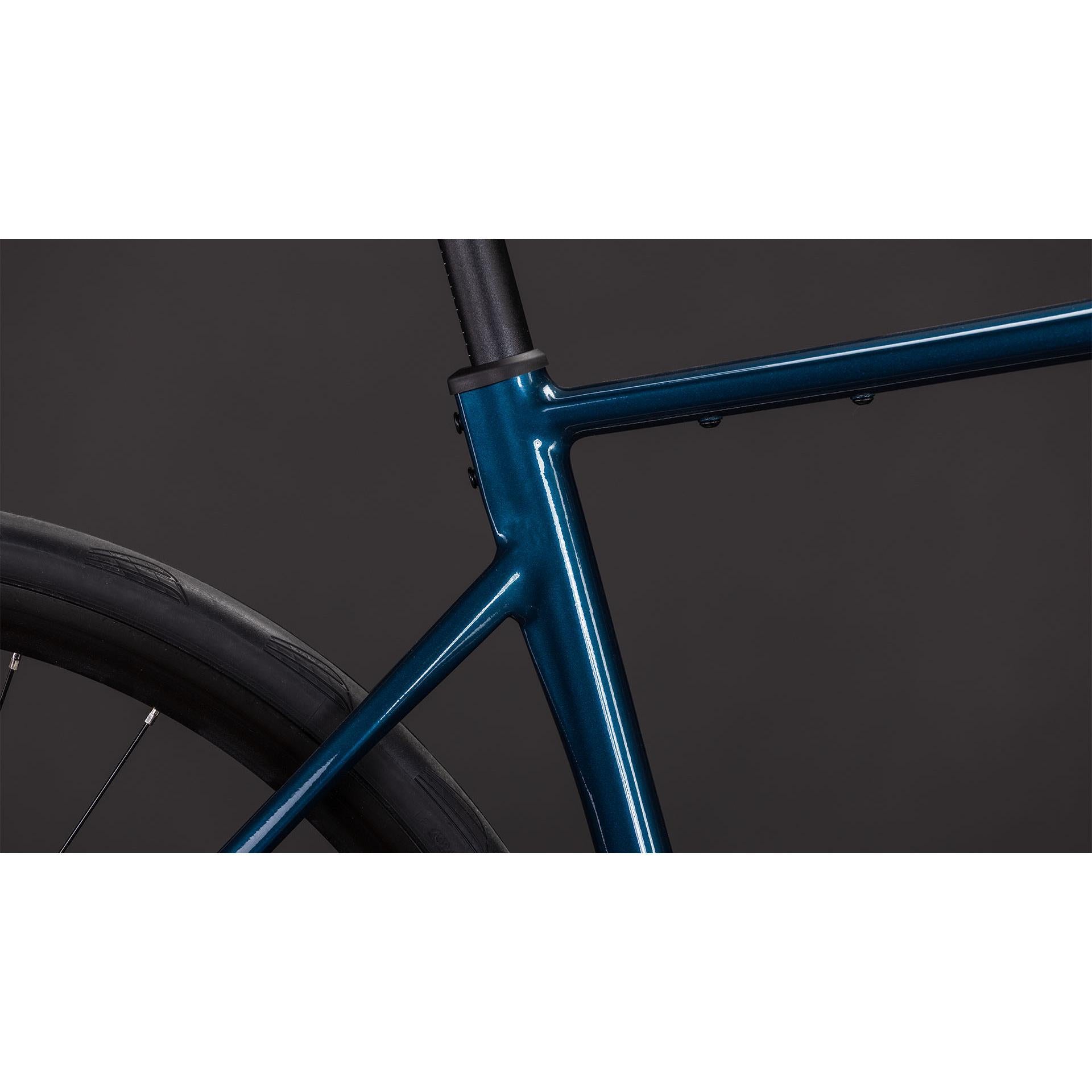 Cube Attain Pro Road Bike Nautica'n'Prism