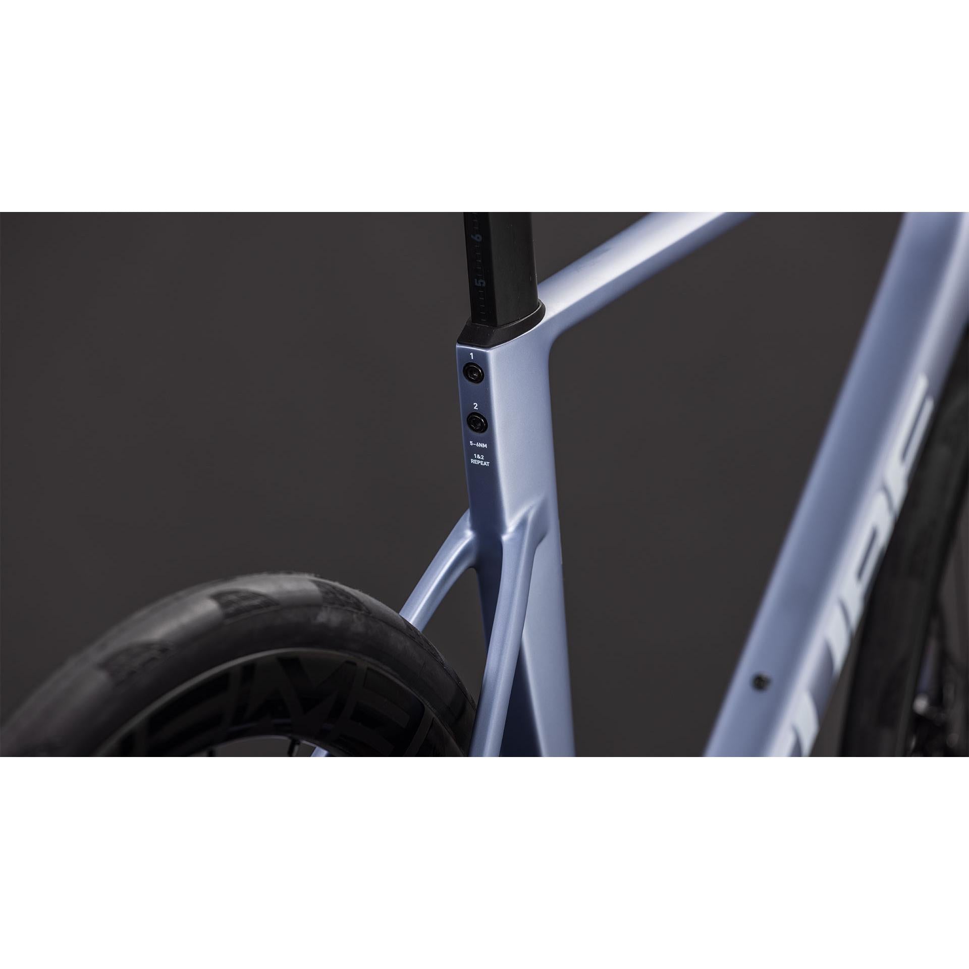 Cube Litening AIR C68X Pro Road Bike Skyscraper'n'White