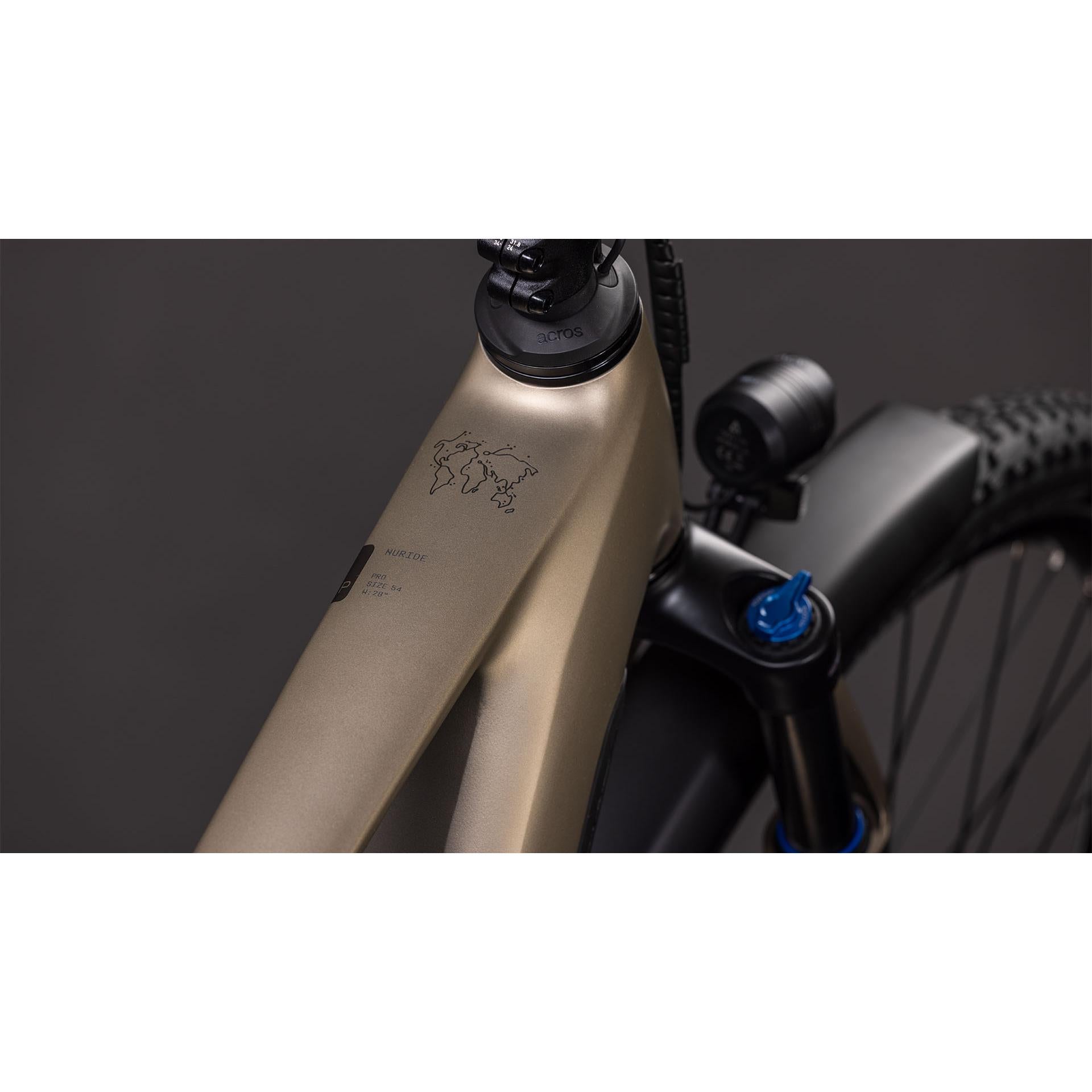 Cube Nuride Hybrid Pro 600 Electric Hybrid Bike Flashstone'n'Chrome