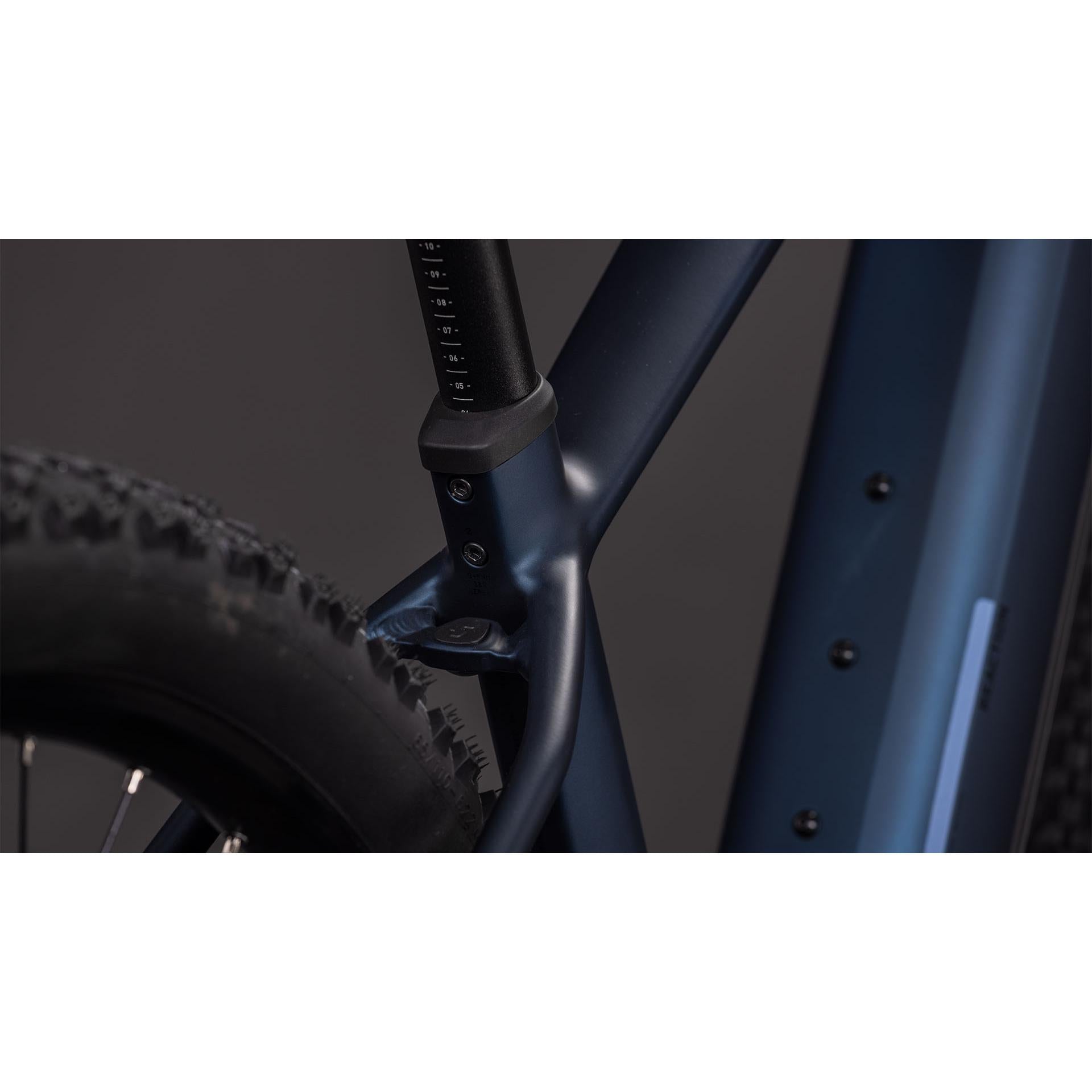 Cube Reaction Hybrid Performance 600 Electric Hardtail Mountain Bike Indigoblue'n'Reflex