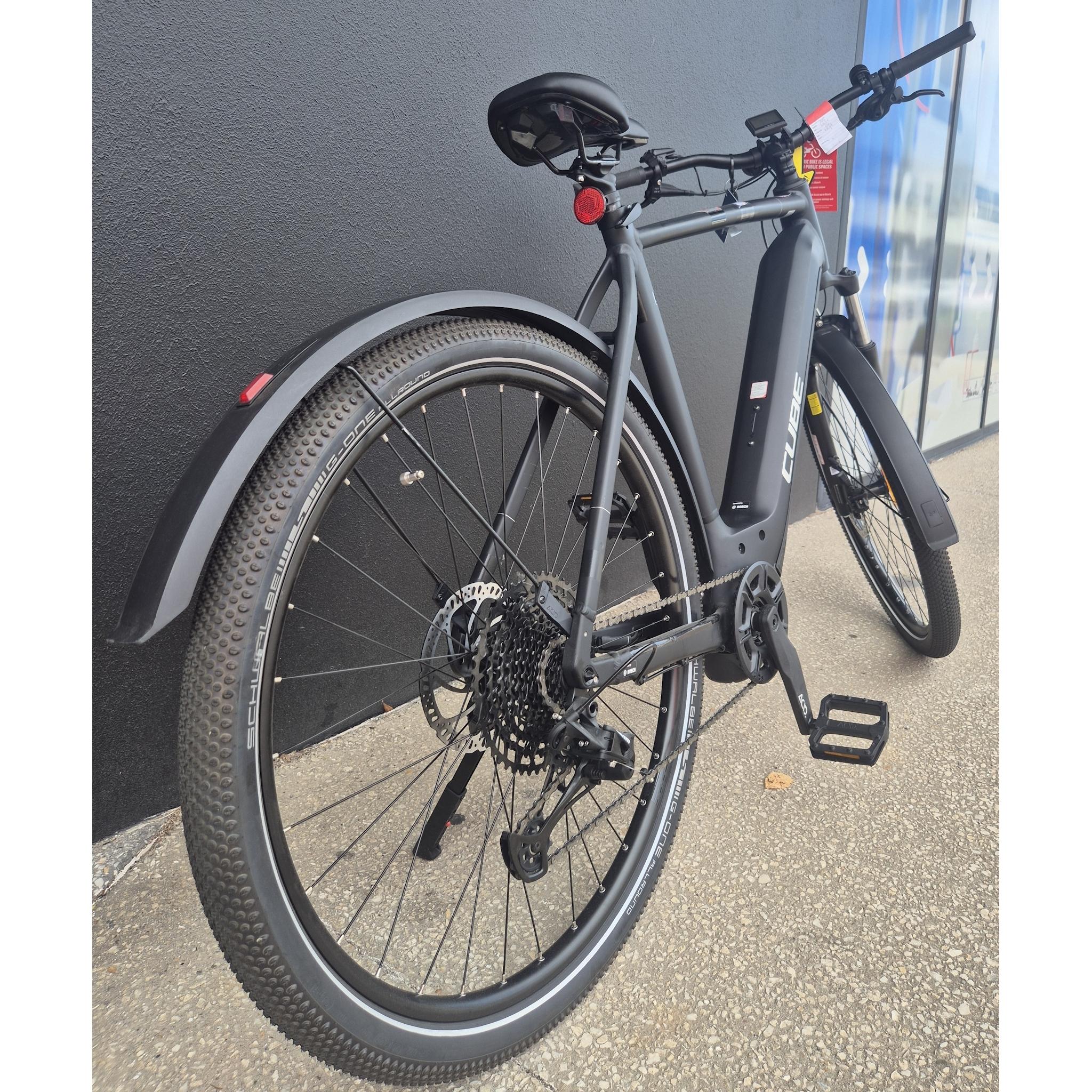 EX-DEMO Cube Nuride Hybrid Pro 500 All Road Electric Hybrid Bike Black Metal (X-Large)