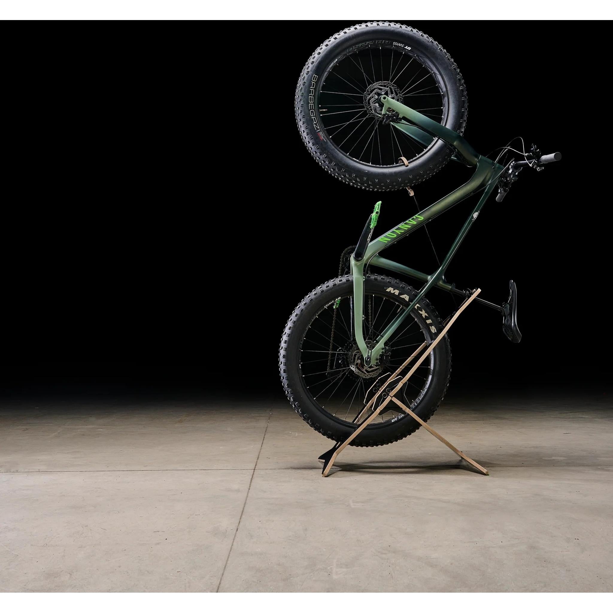 MTB Hopper VERTICAL Portable Folding Bike Stand Black