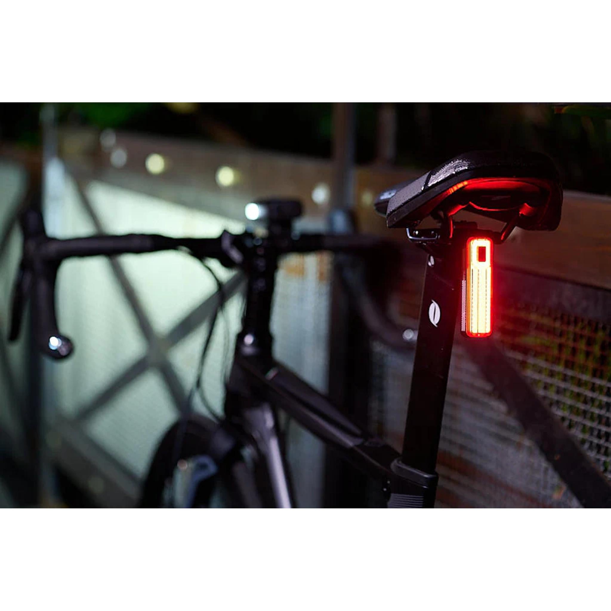 Moon Helix Sense 450 Lumens Rear Light