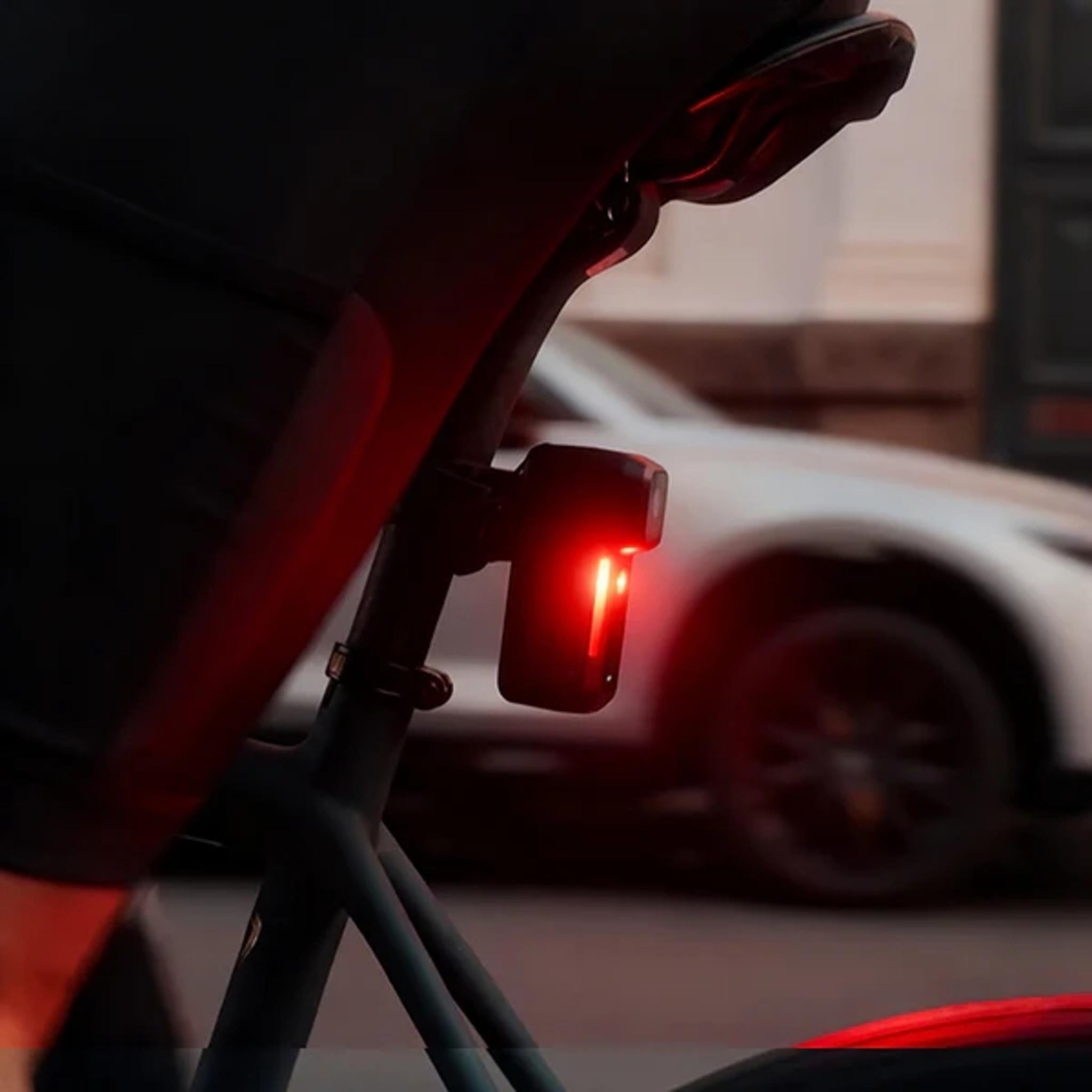 Ravemen NT301 Rear Camera with Smart Brake Light