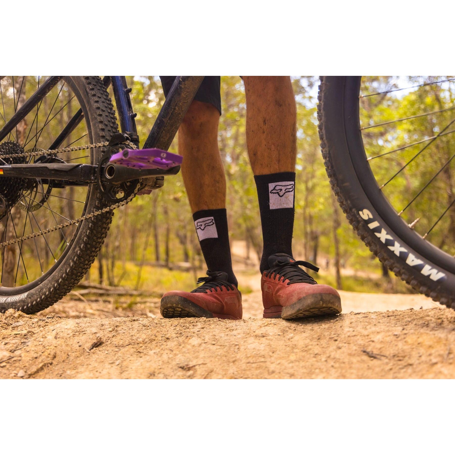 FOX Defend 8'' Crew Socks Black