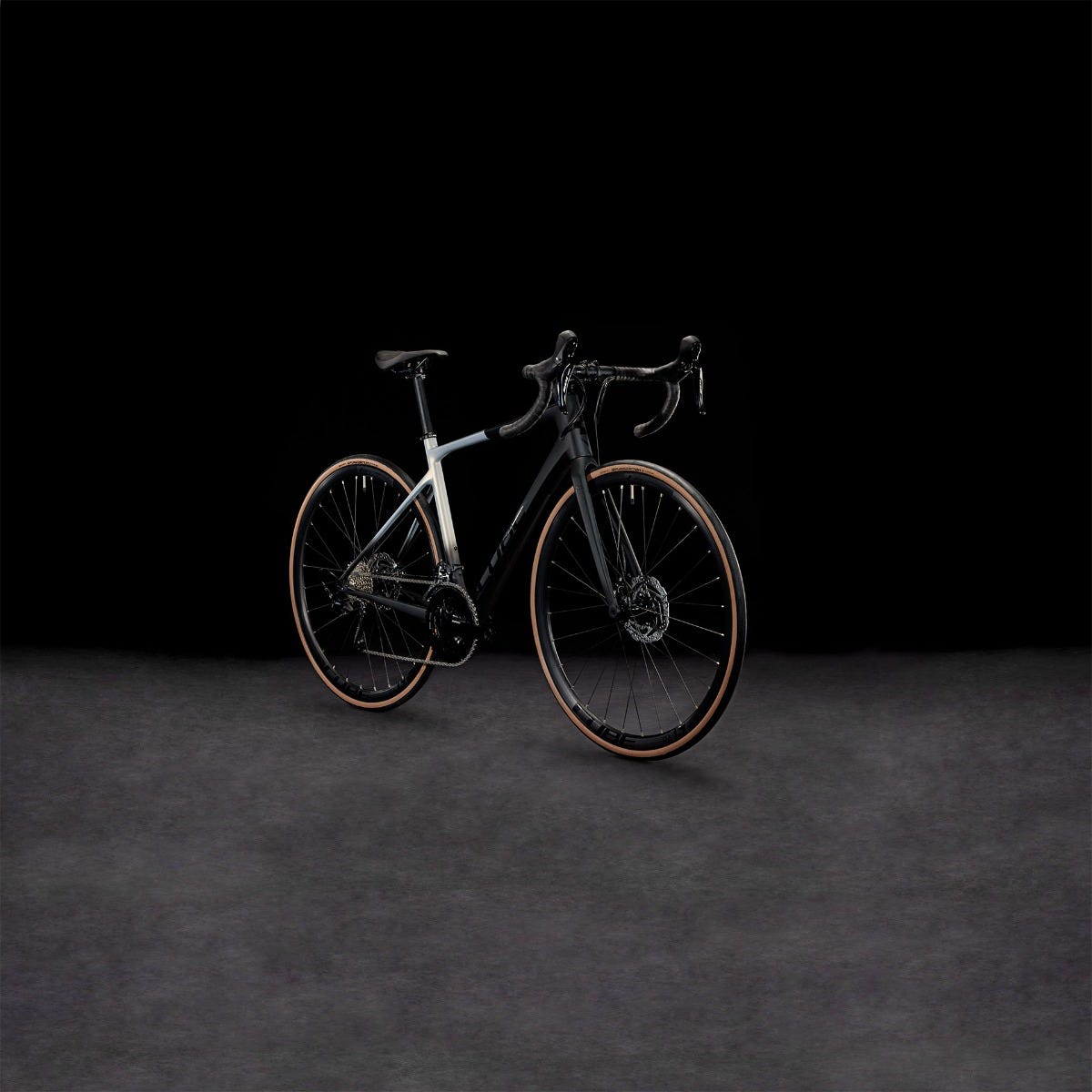 Cube Axial Series GTC Pro Road Bike Switch Grey 'n' Carbon