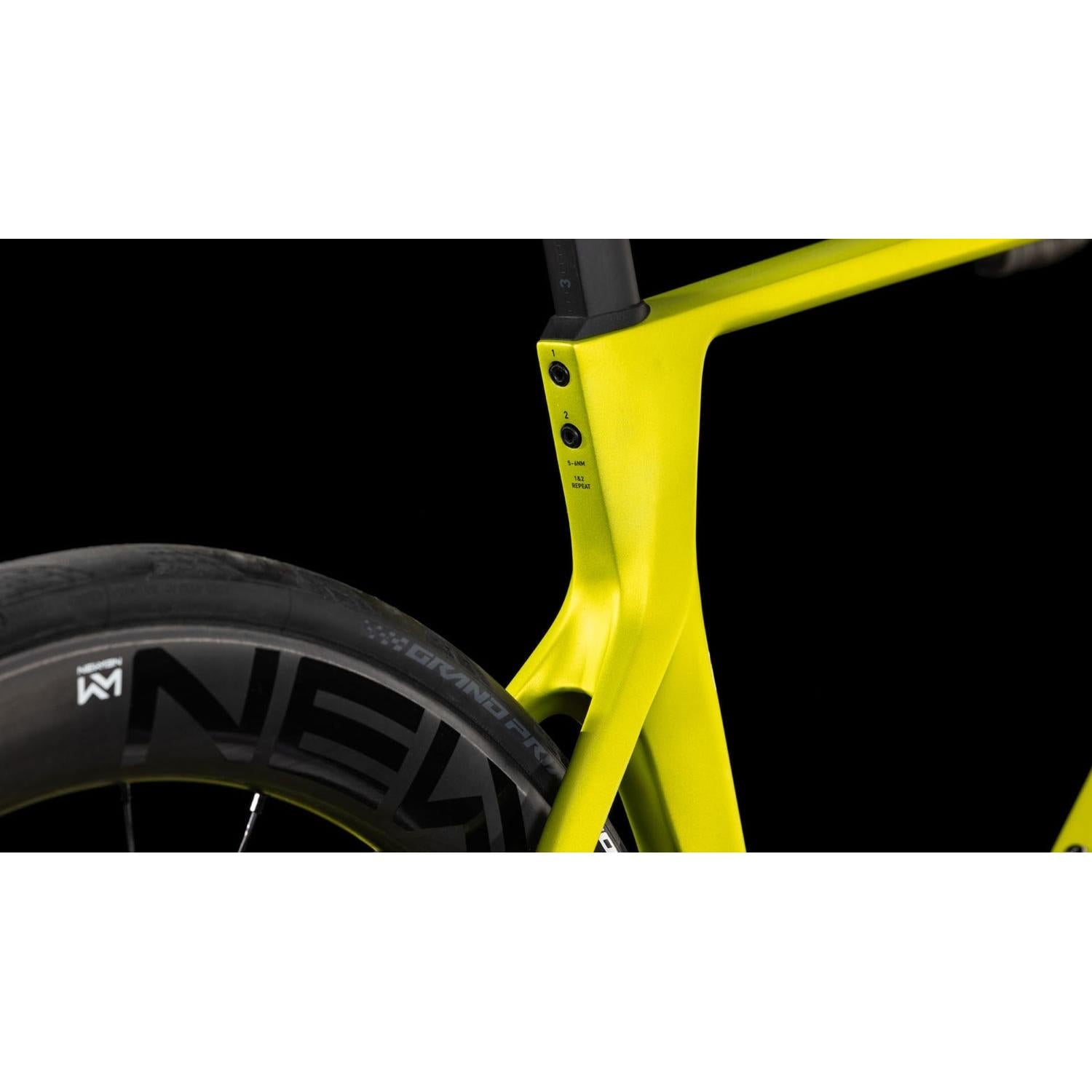 Cube Agree C:62 Race Road Bike Flashlime'n'Black