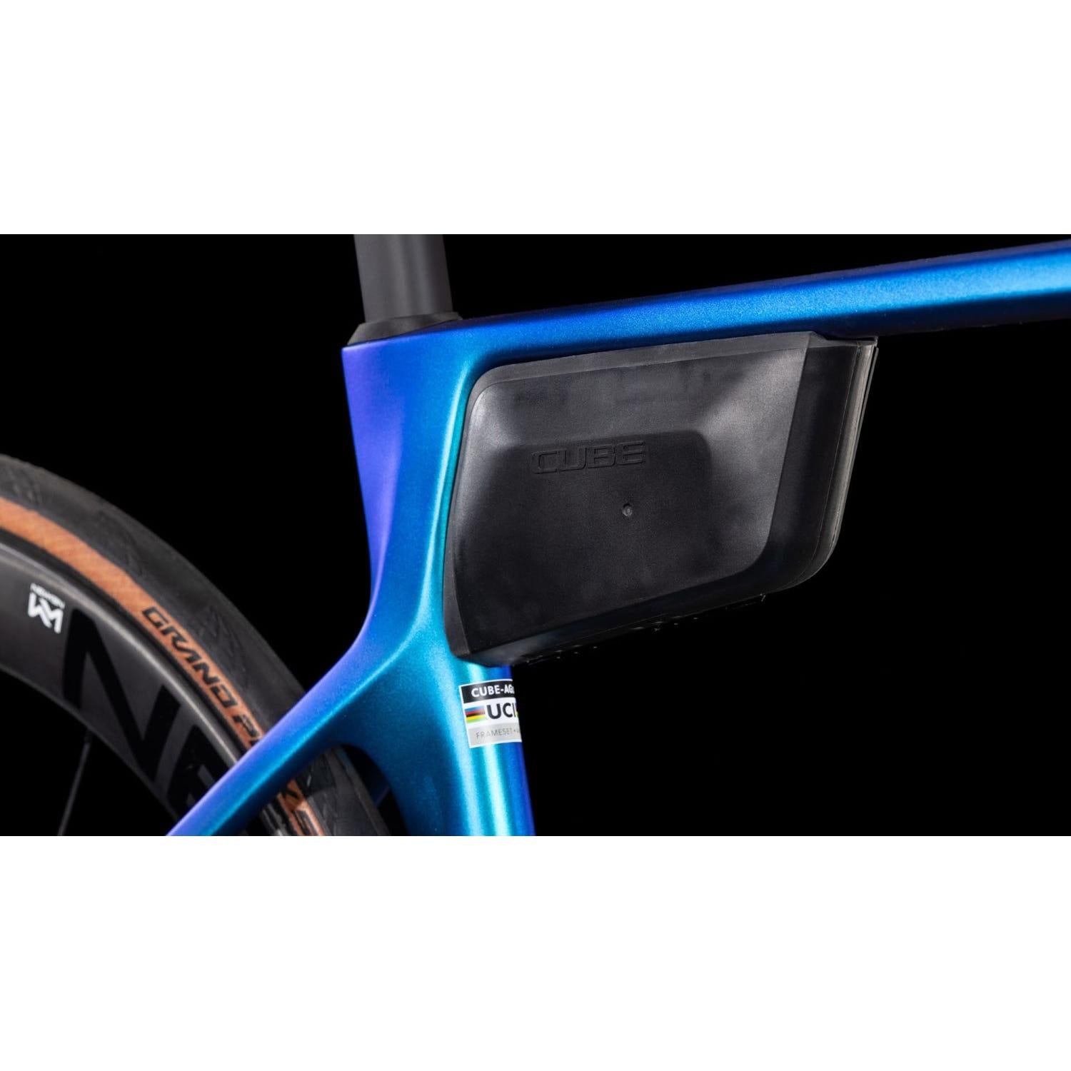 Cube Agree C:62 SLT Road Race Bike Nebula'n'White