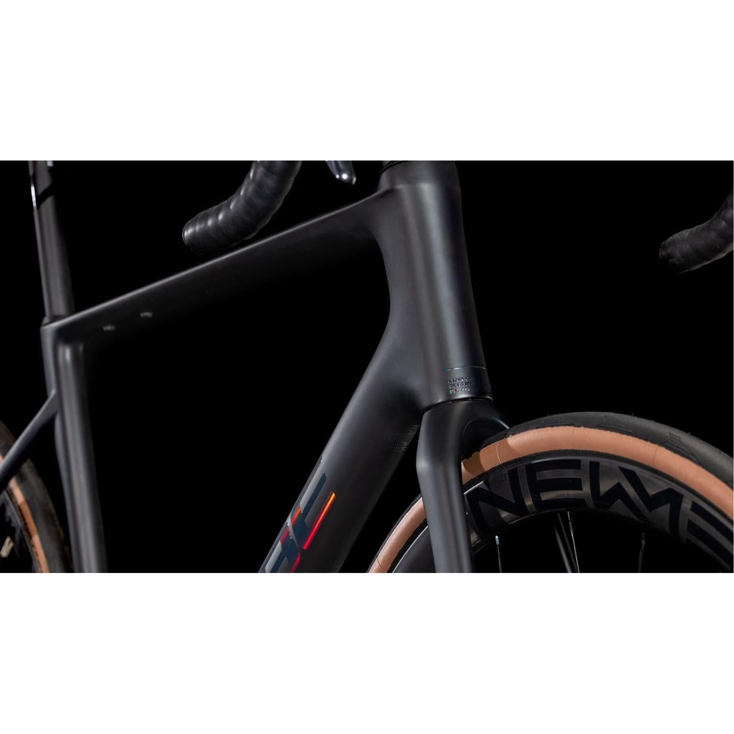 Cube Attain C:62 SLT Road Bike Carbon'n'Rainbow