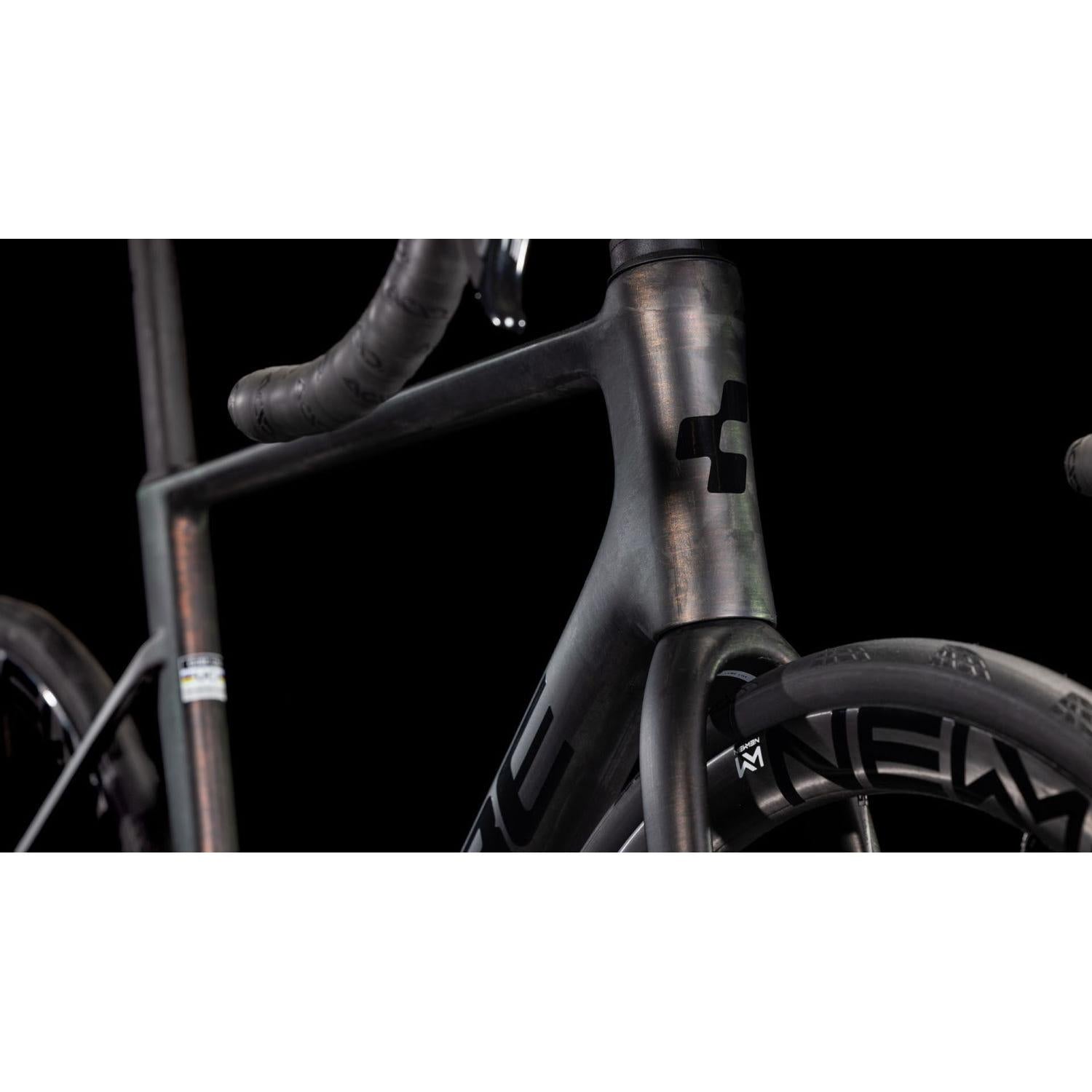 Cube Litening AIR C:68X SLT Road Race Bike Liquidlava'n'Black