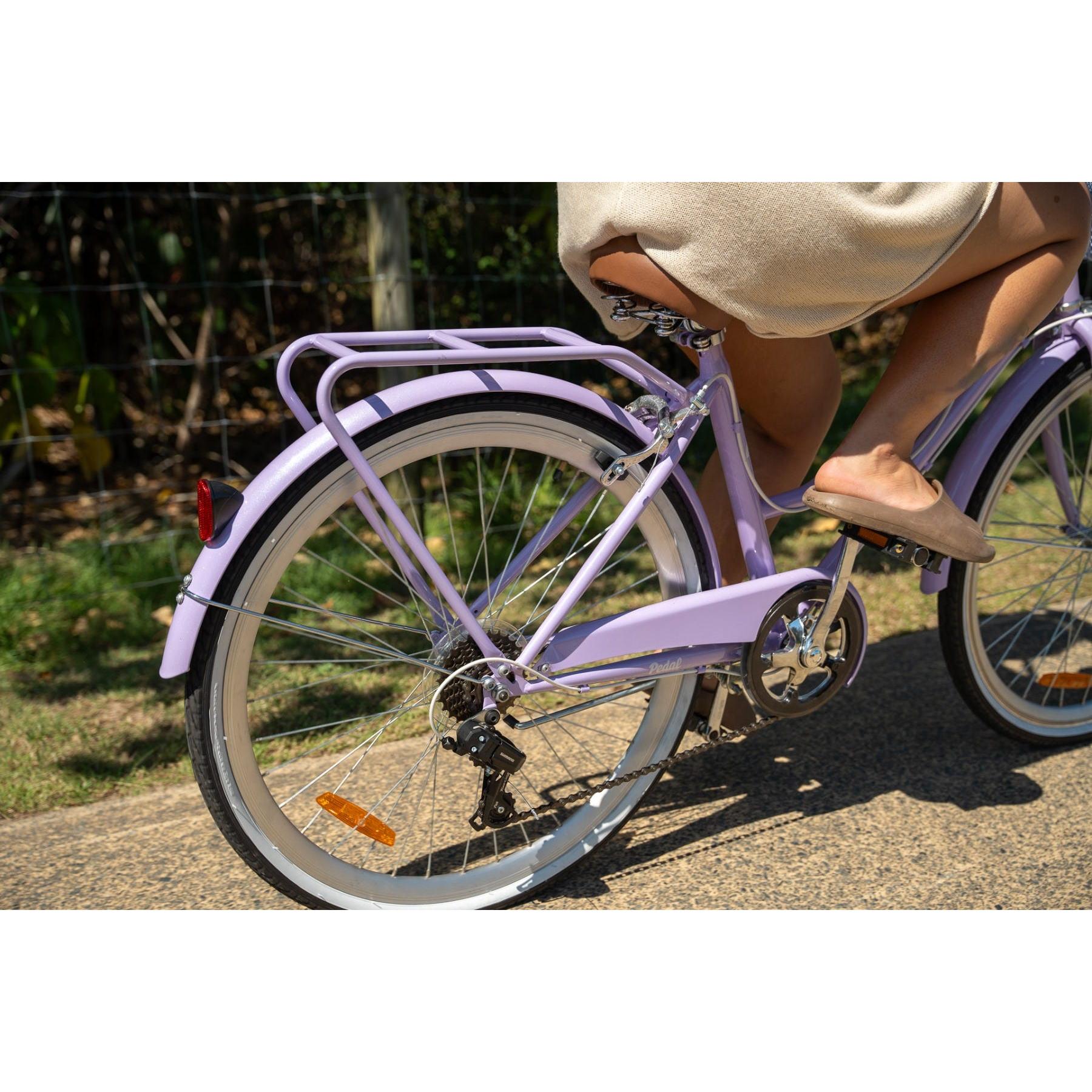 Pedal Uptown Classic Vintage Cruiser Bike Lilac