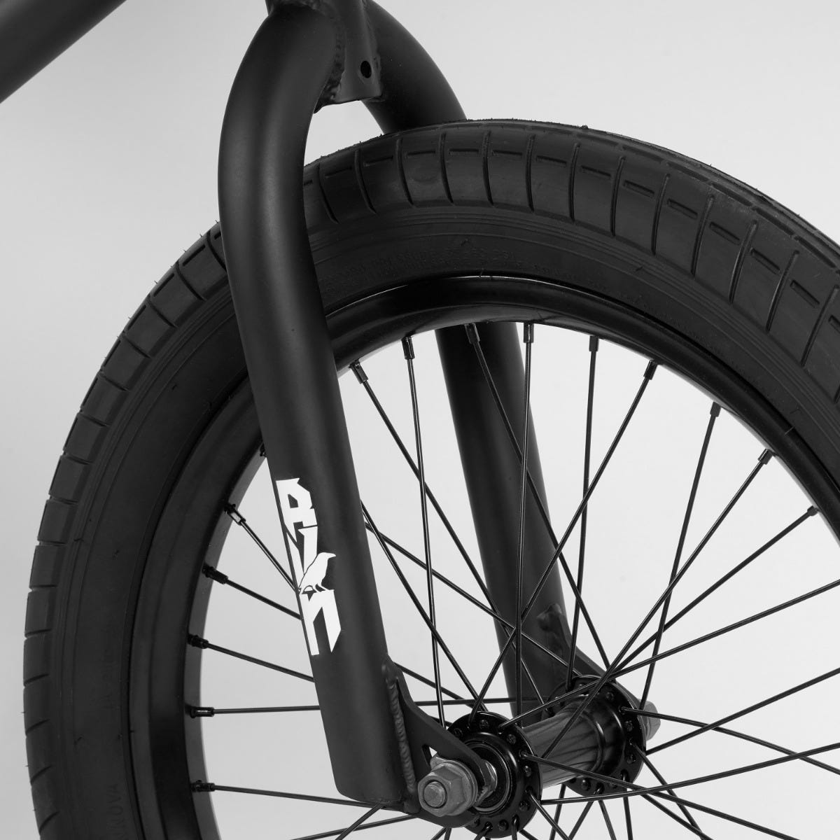 Raven Trickster 18inch BMX Bike Gloss Black